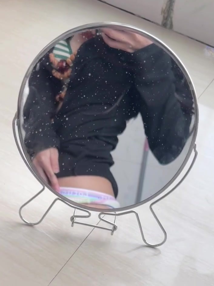 我占有欲超凶的你最好是围着我转 ​​​