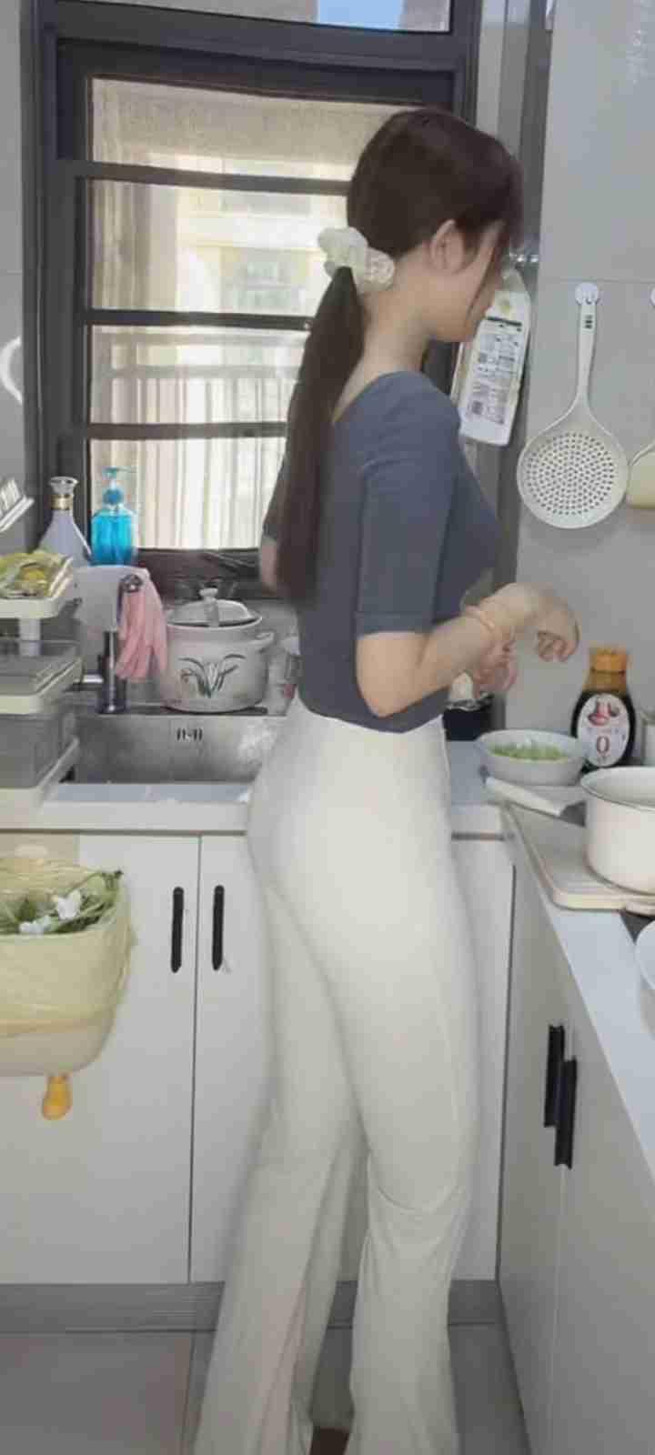 我的今日状态：😁轻松愉快
我这里的天气：☀️晴天