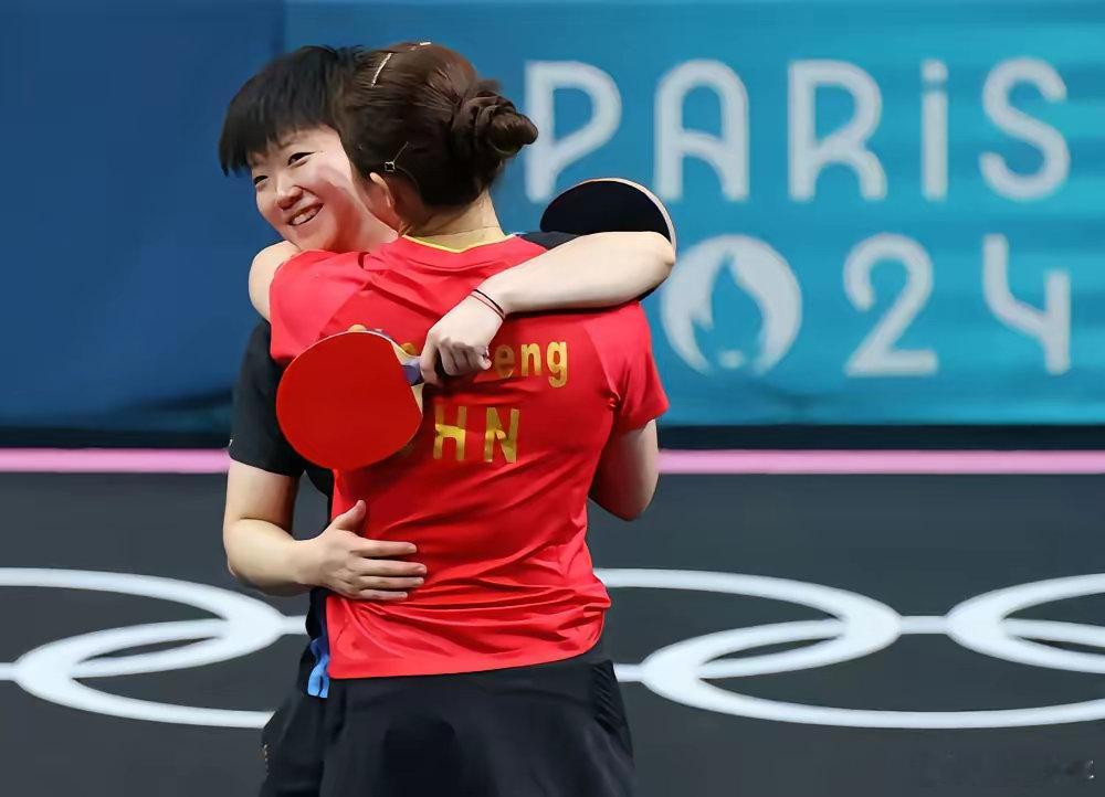 国乒最遗憾的运动员应该是孙颖莎！孙颖莎拿遍了各大赛事的女单冠军唯独少了奥运会孙颖