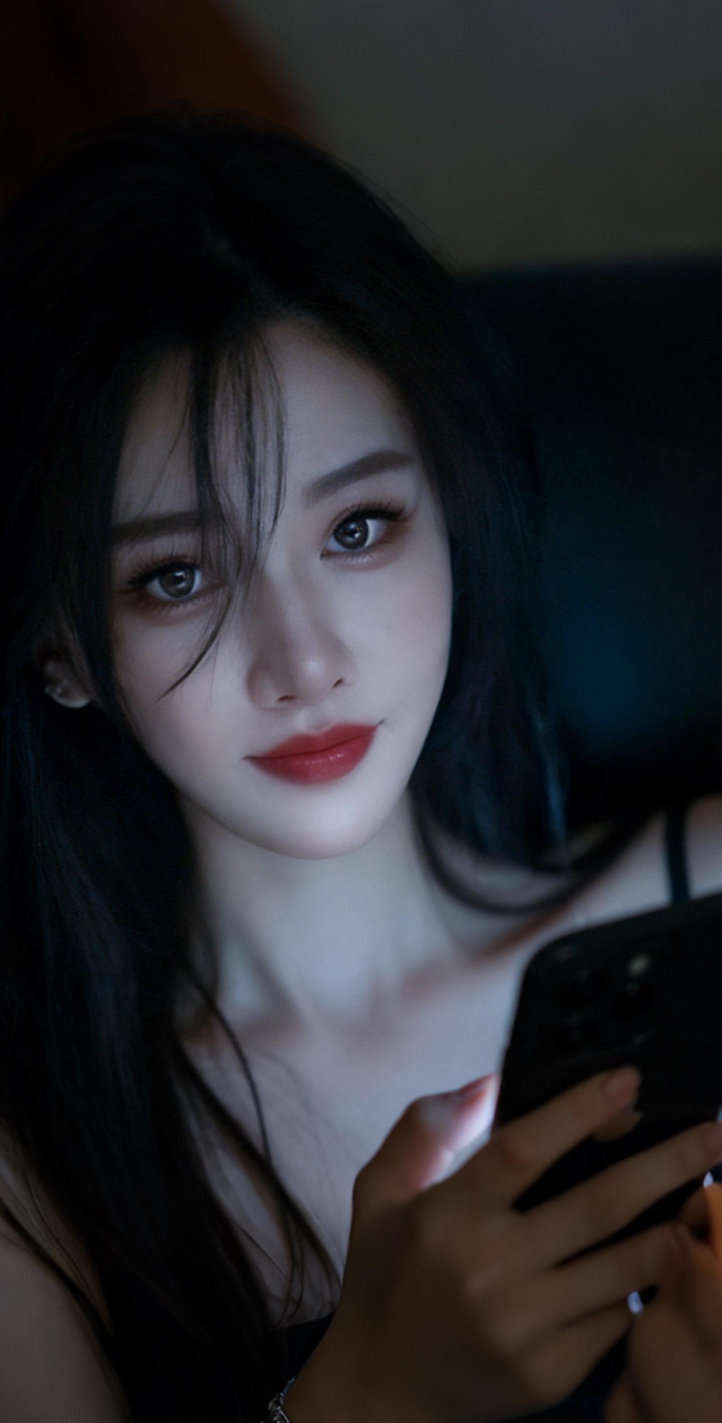 要把自己养得好好的，好到任何人都得掂量掂量，才敢走近你，这不是高傲，而...