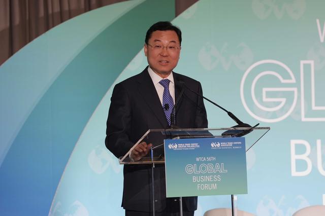 中国大蒜竟被列为国家安全威胁荒诞操弄背后，是经贸理性的背离！4月20日，中国驻美