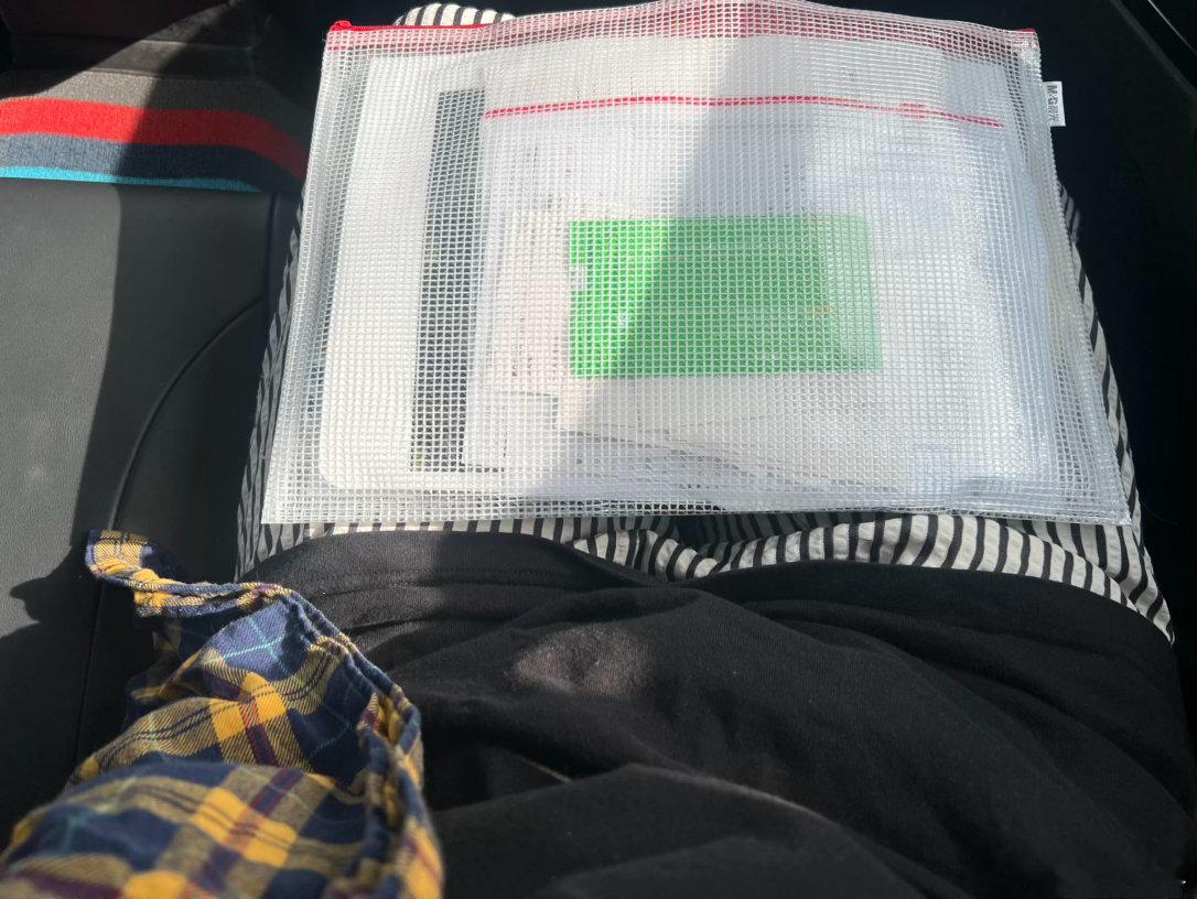 又去医院🏥空腹抽血，饿得前胸贴后背我我儿子说昨晚多吃点好了我昨晚也没少吃今天抽