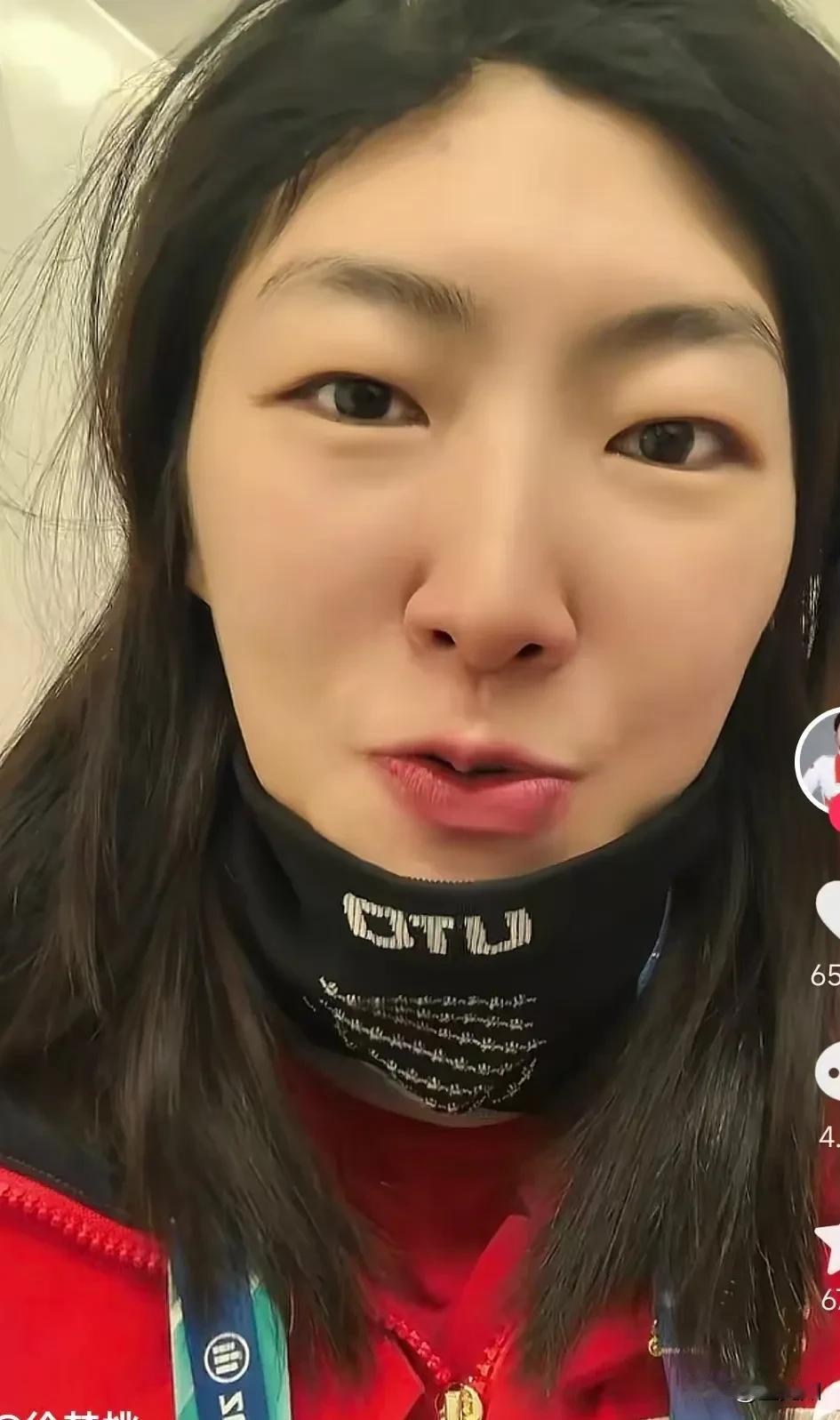 谷爱凌拿过两块冬奥会金牌，徐梦桃也拿过两块冬奥会金牌。而谷爱凌已经连续四年成为全