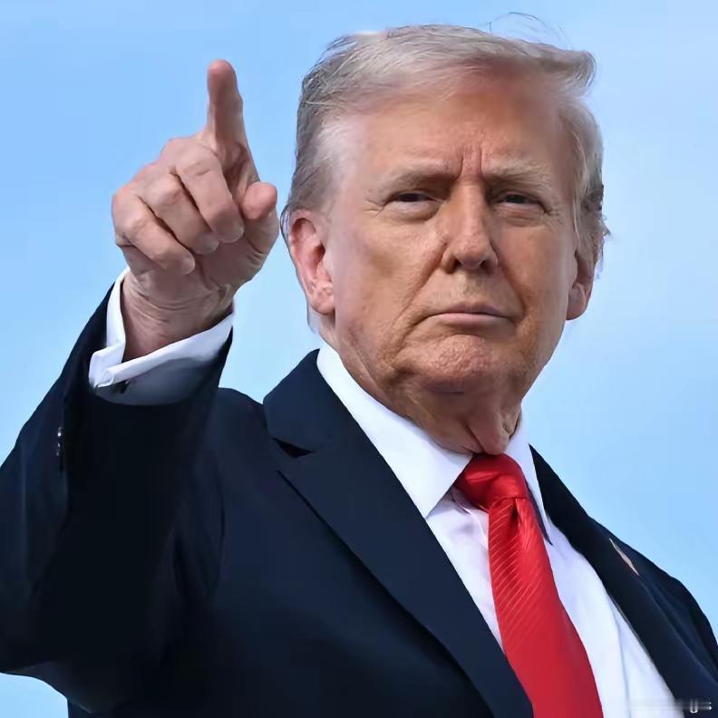 今天上午，根据我的命令，美国军队对南方司令部责任区内已明确识别的、极其暴力的贩毒