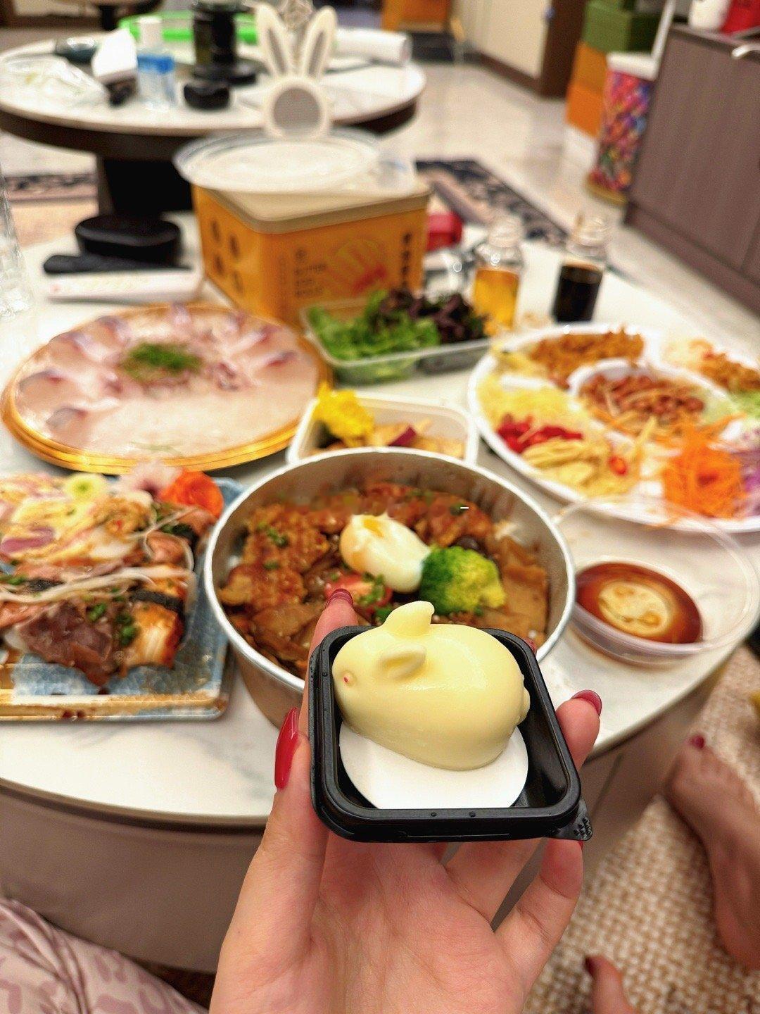 我一个扁桃体发炎的人大半夜这样吃对劲吗 ​​​