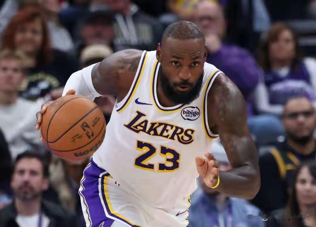 大家觉得詹姆斯老了吗？41岁了照样可以起飞！