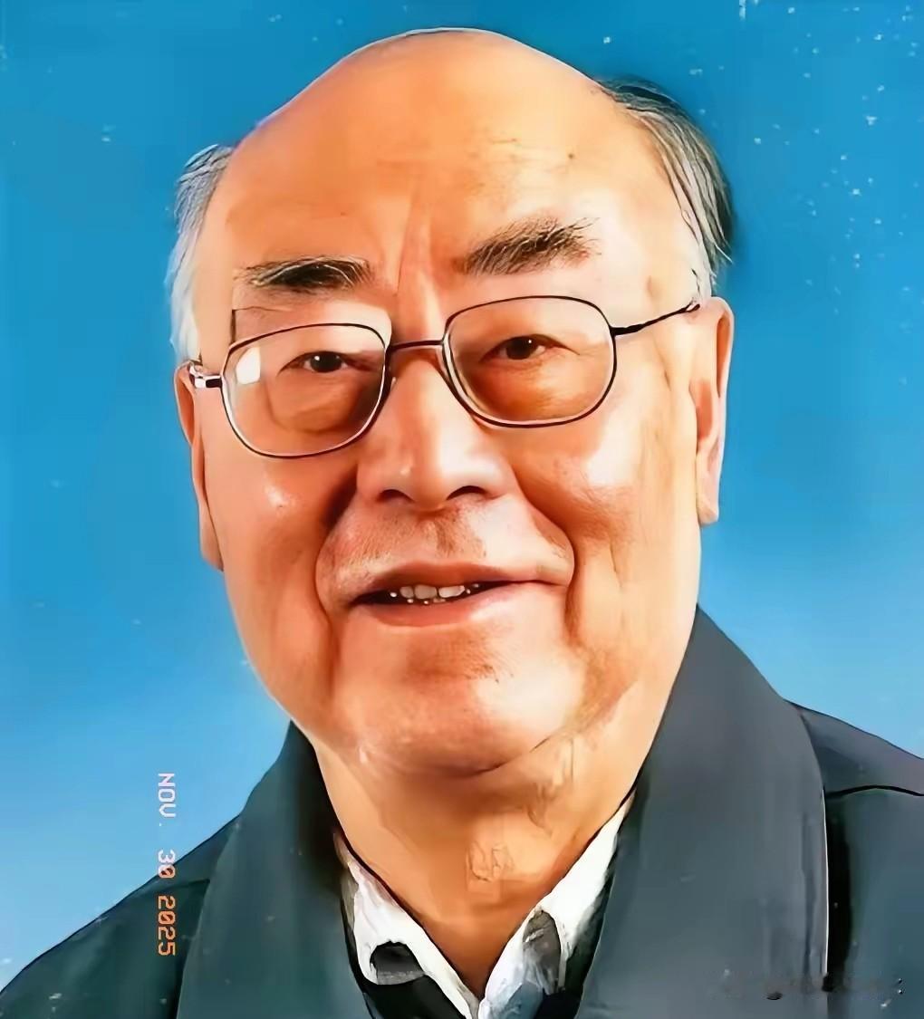 美国人花了20年时间调查

为何当年经济十分困难的东方大国

在原子弹三年后就成