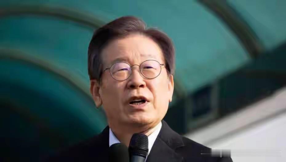 韩国地方选举尘埃落定，16个广域首长席位打出12:4的悬殊比分，共同民主党稳稳拿
