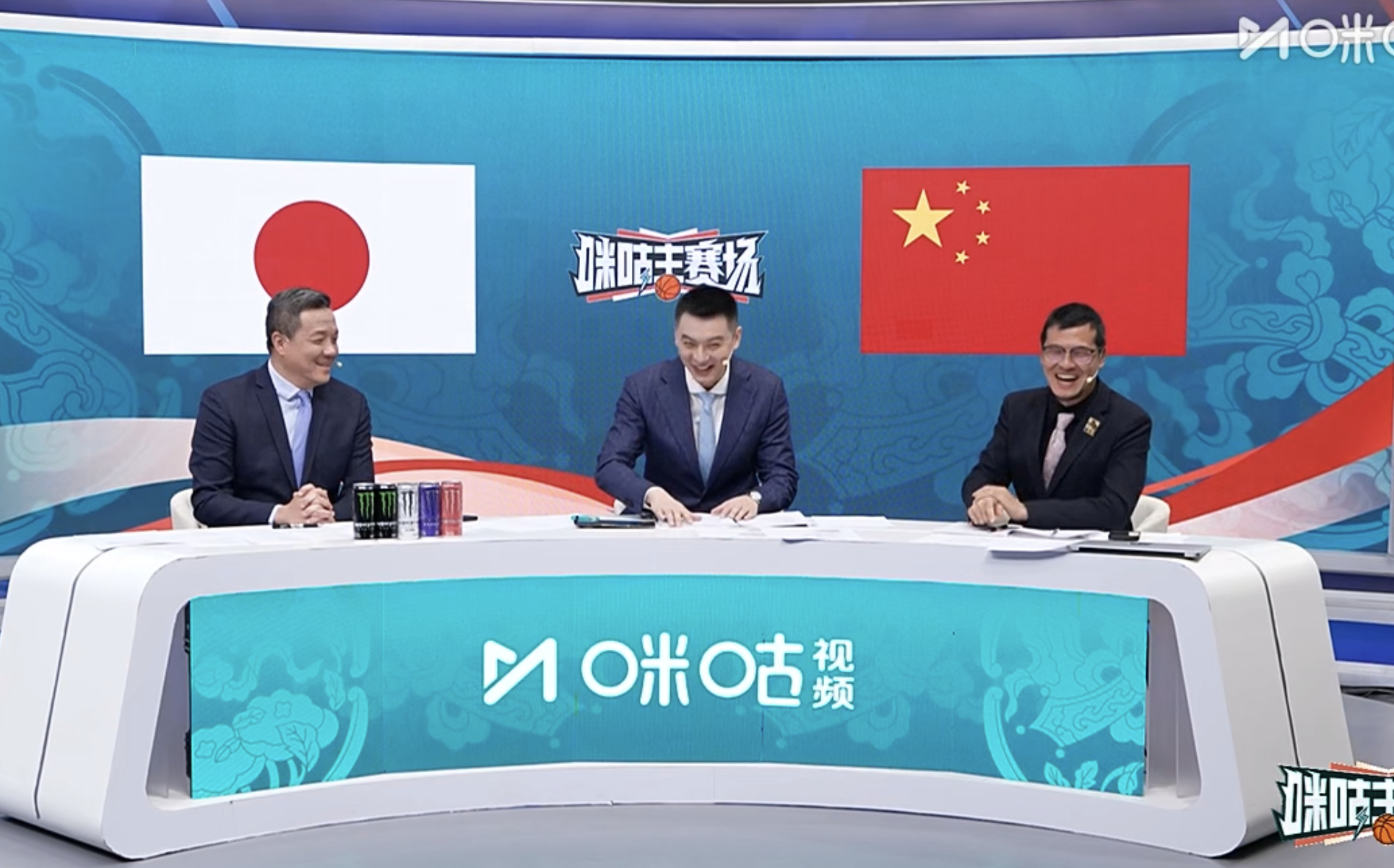 这三位大佬都说这场主裁判罚太夸张了！ 中国男篮马年开门红中国男篮vs日本男篮