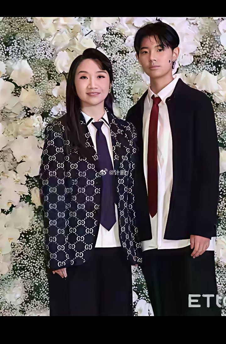 陶晶莹去喝邱泽的喜酒，真的是太会说话了，祝福人家早生贵女，理由是儿子已经生了。陶