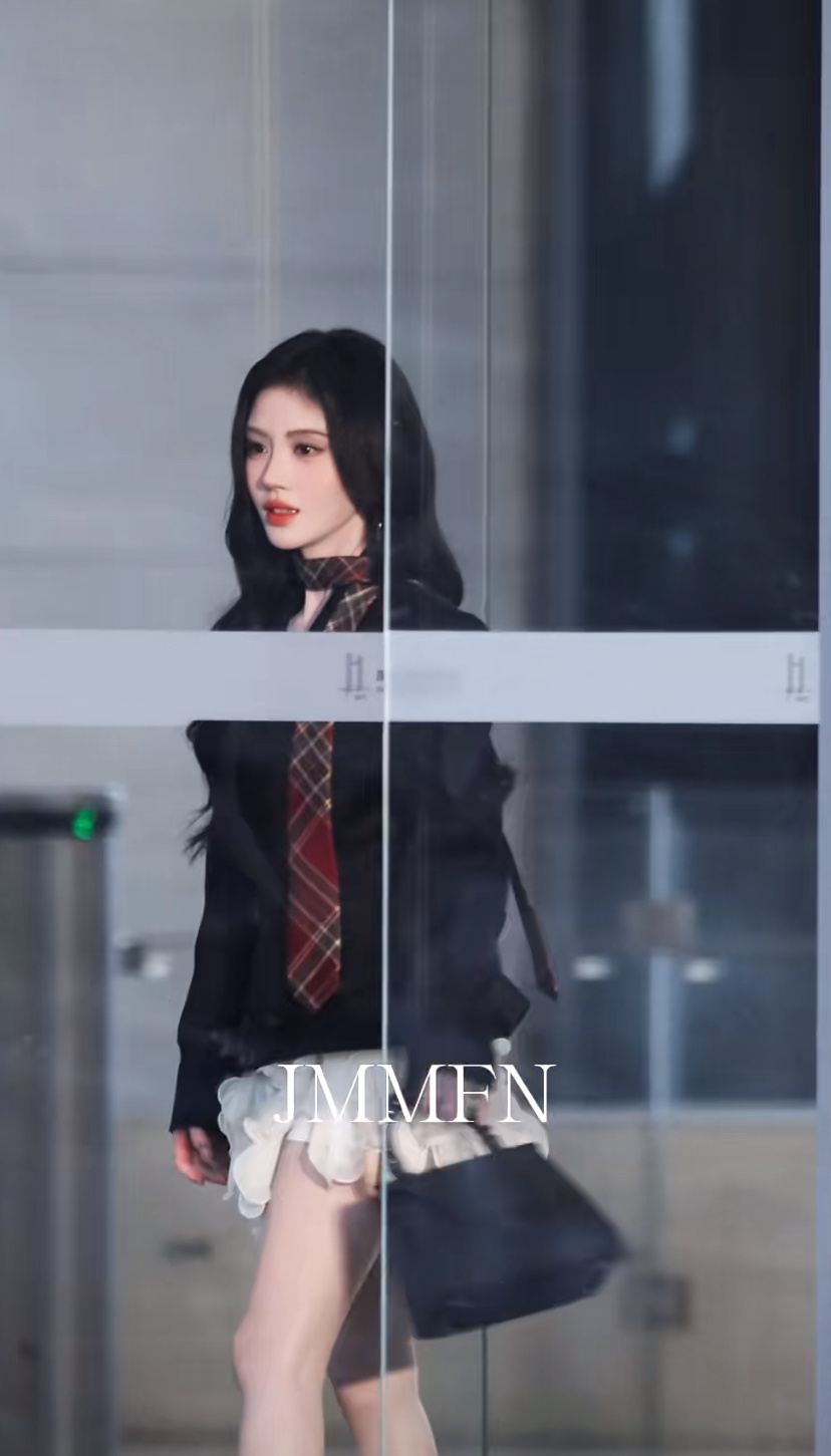 鞠婧祎 好美好美背影也是如此漂亮 