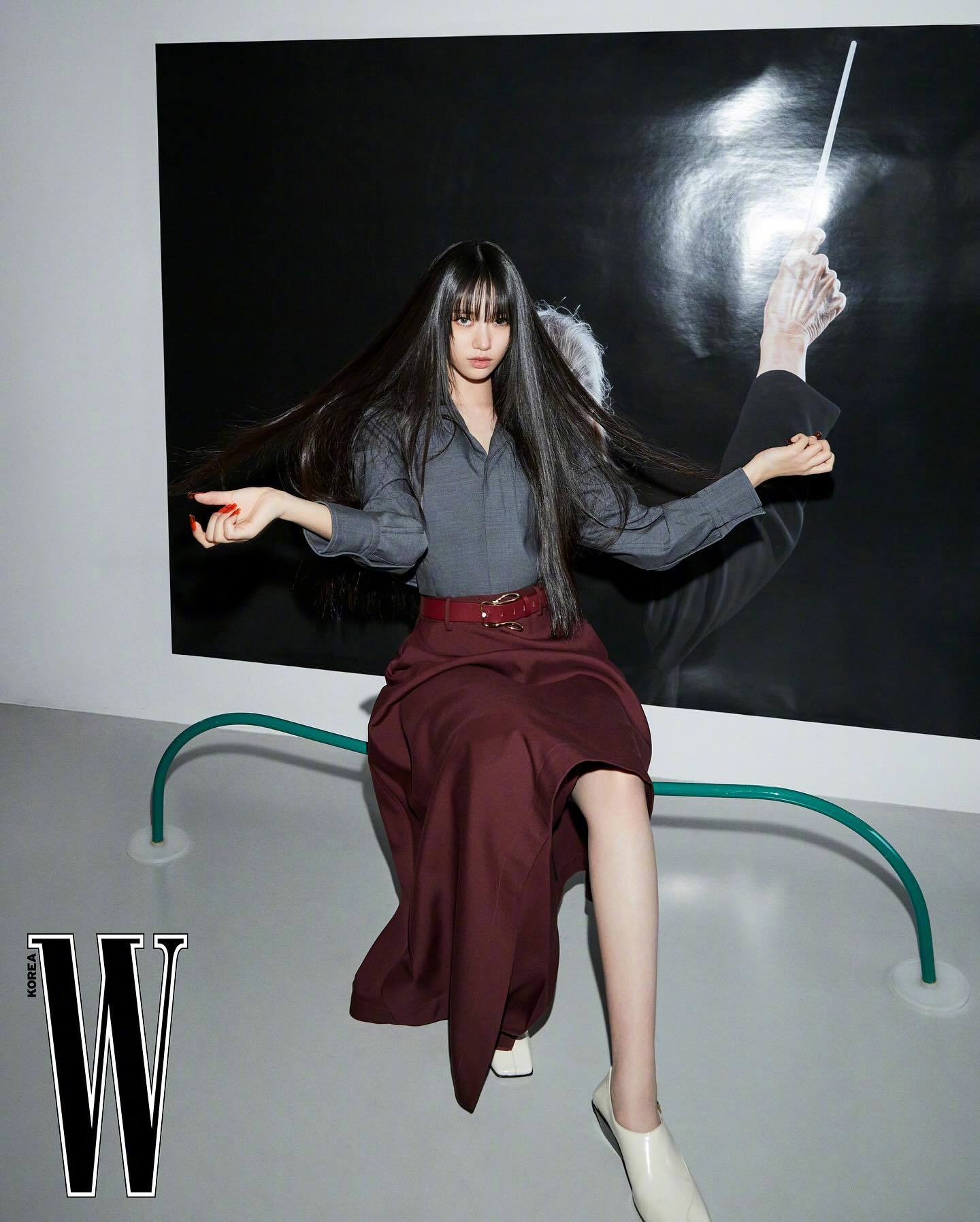 【Theqoo】MEOVV SOOIN x Bottega Veneta x W
