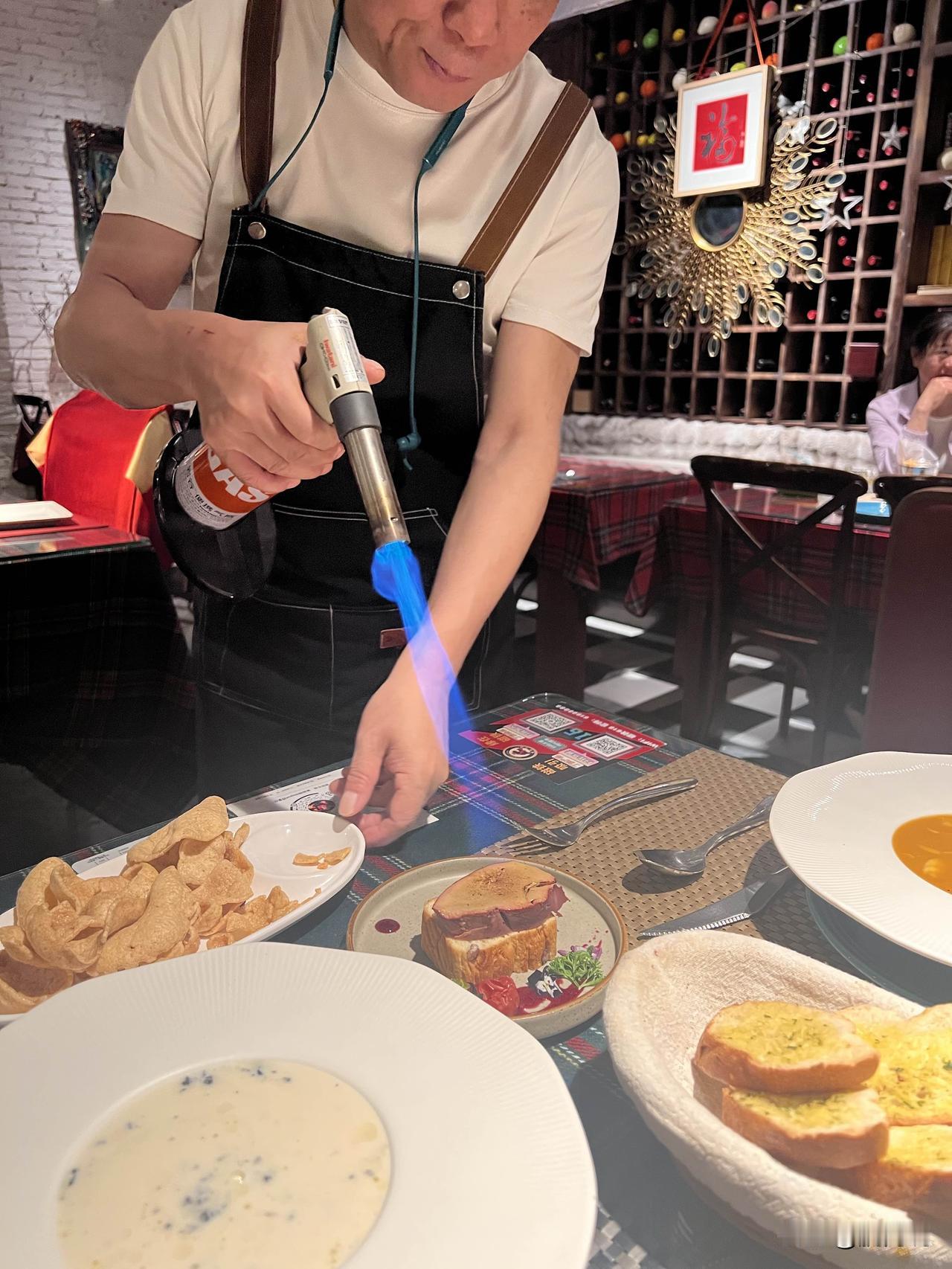 在“馍都”能觅到有颜值有腔调又好吃的牛排吗？

坐标古都西安，一座本地人被各种各