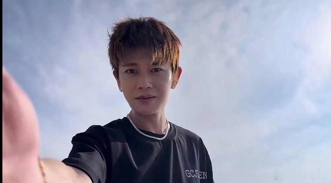 任嘉伦任嘉伦 rjl任嘉伦深渊无间 rjl任嘉伦李成 哥哥出现了，好想哥哥，好想