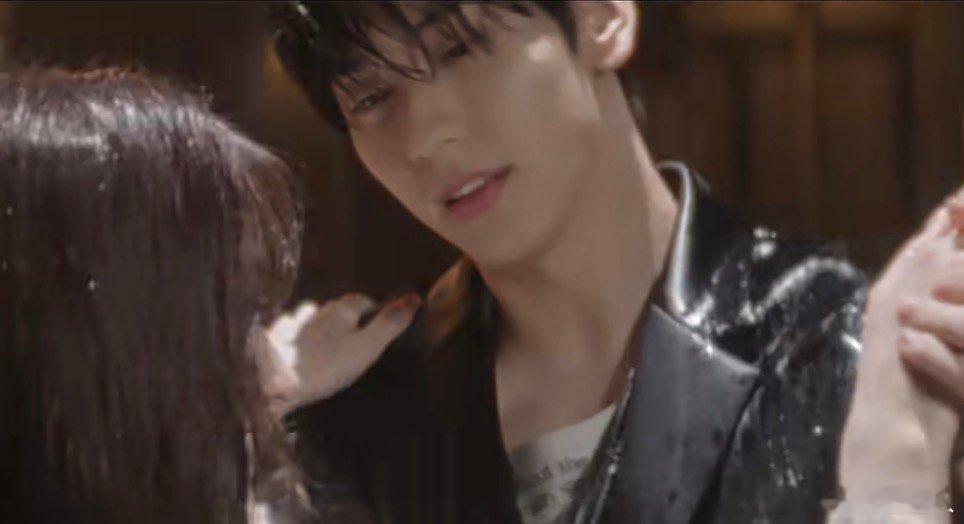 txt新歌mv有女主txt新歌mv的女主 txt新歌mv有女主，被麻辣了 