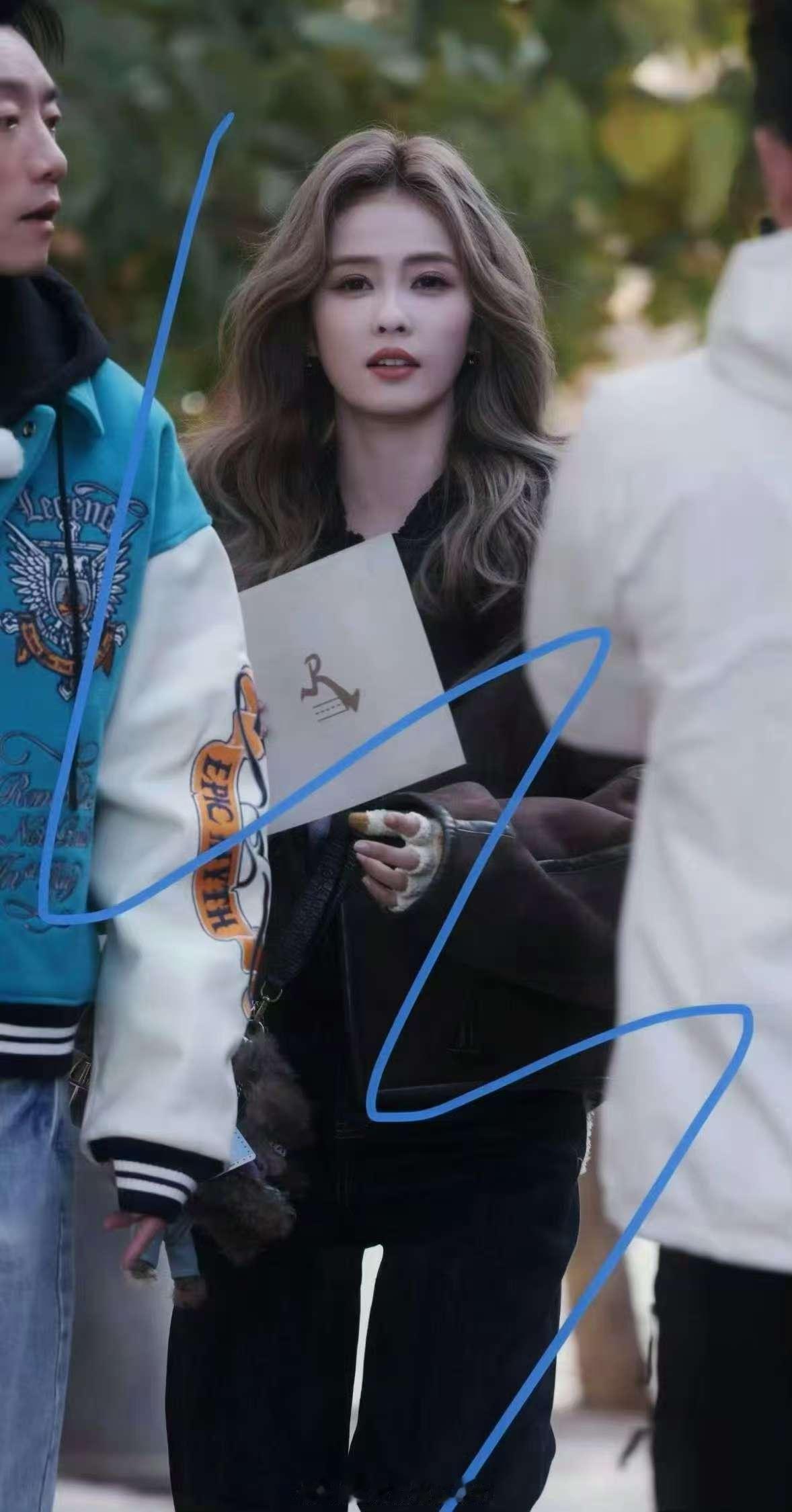 白鹿奔跑吧录制生图白鹿新疆路透白鹿新疆路透，生图好绝，[打call][打call