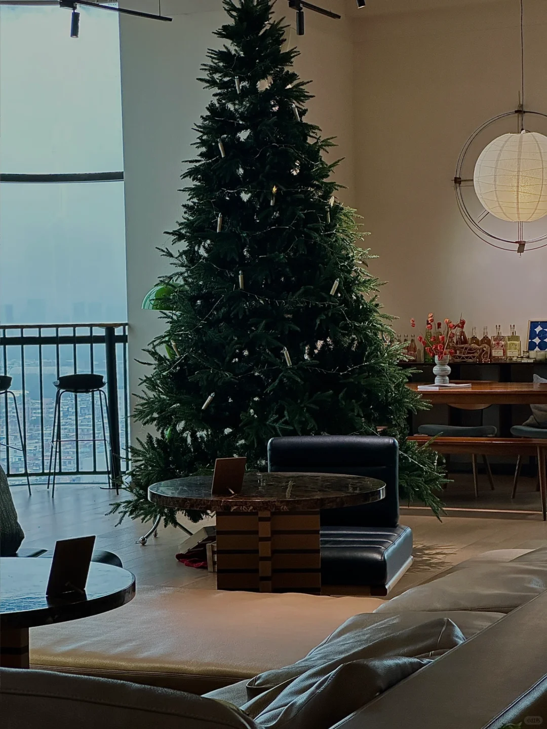 ♥/𝟚 𝟛 层高空客厅圣诞氛围BRUNCH！新店
