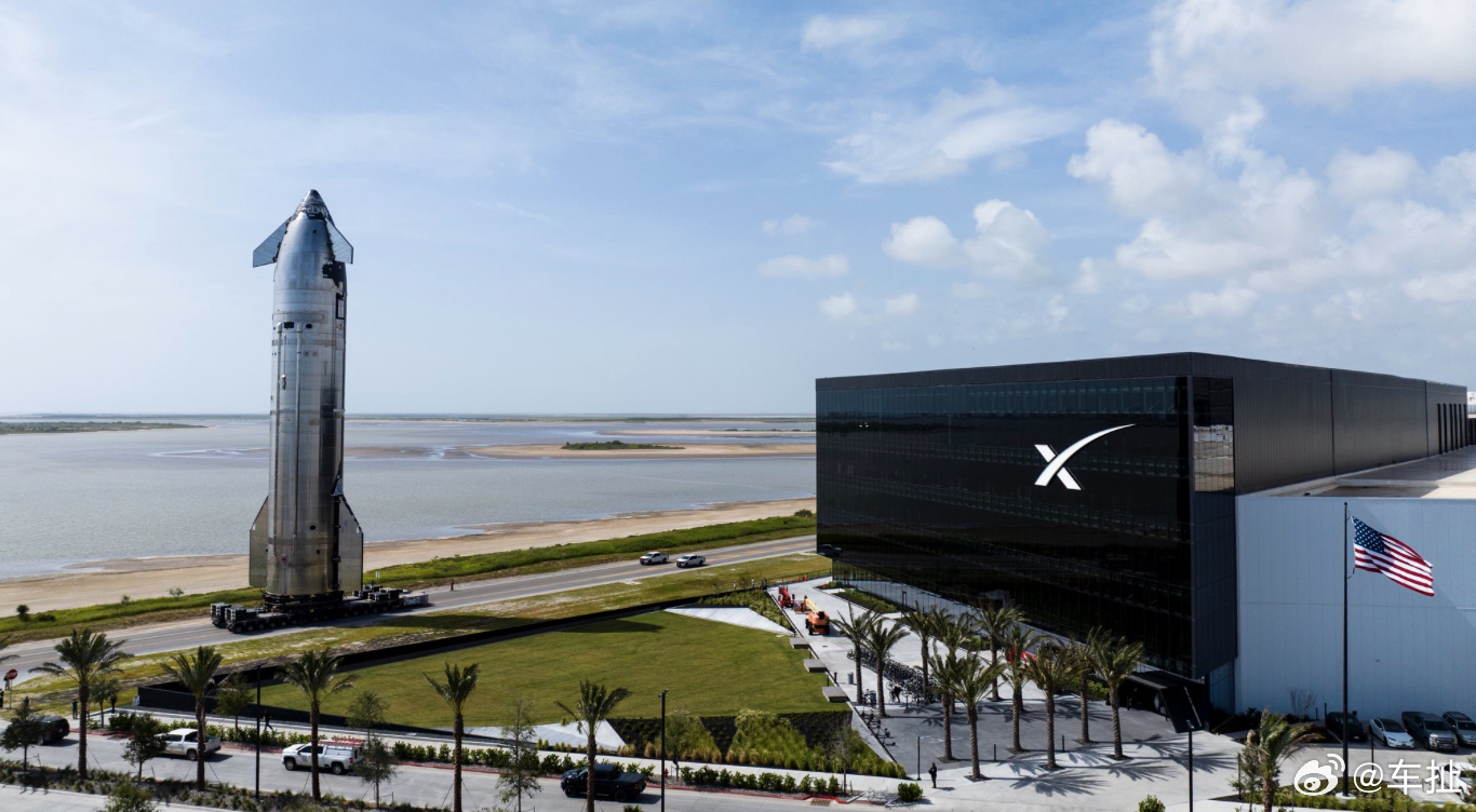 SpaceX上市后马斯克的净资产将突破万亿美元大关彭博社爆料，SpaceX准备最