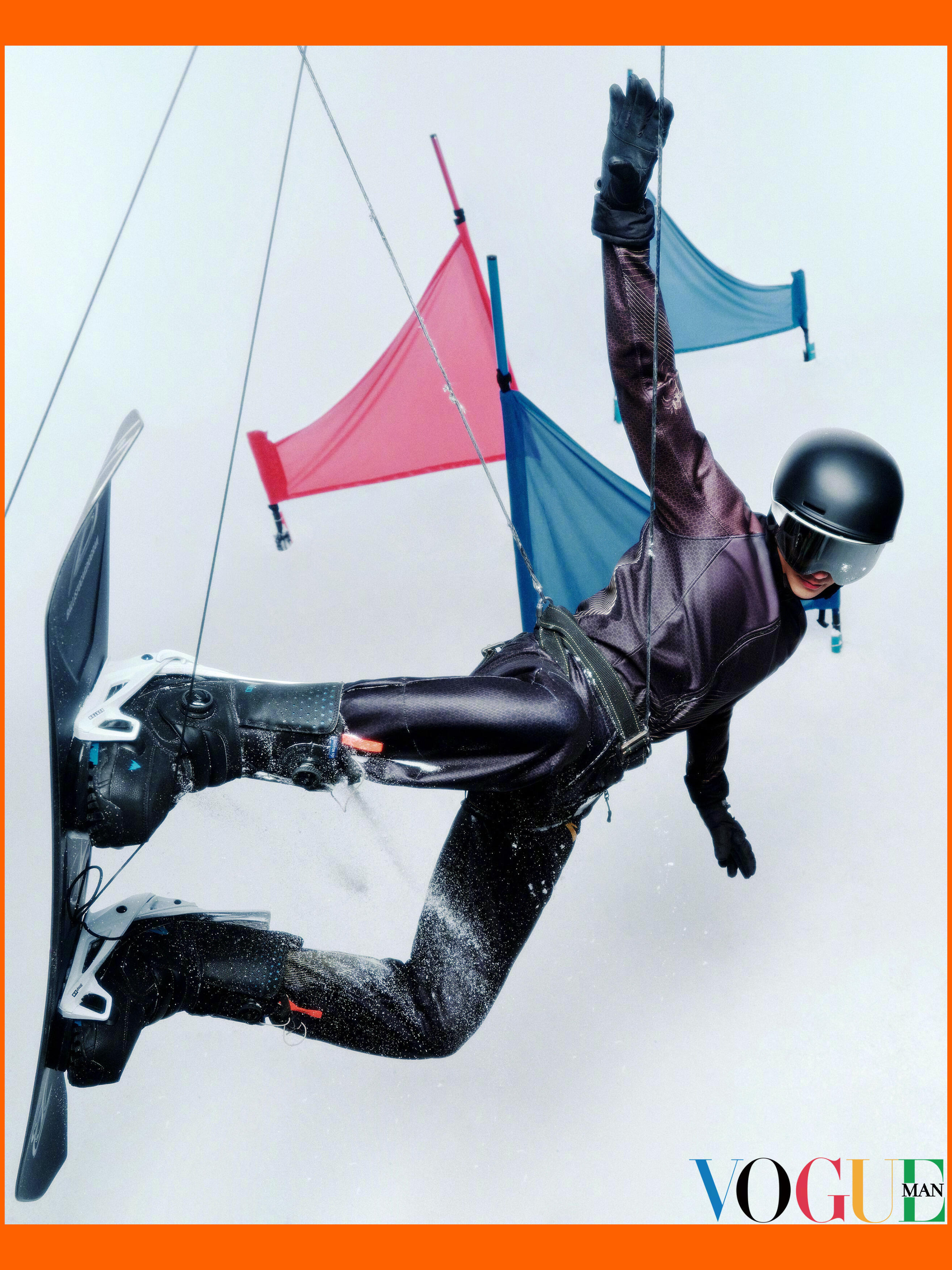 冬奥会时尚图鉴冬奥观赛团 VOGUEMAN这组冬奥队服大片，将运动科技与东方美学