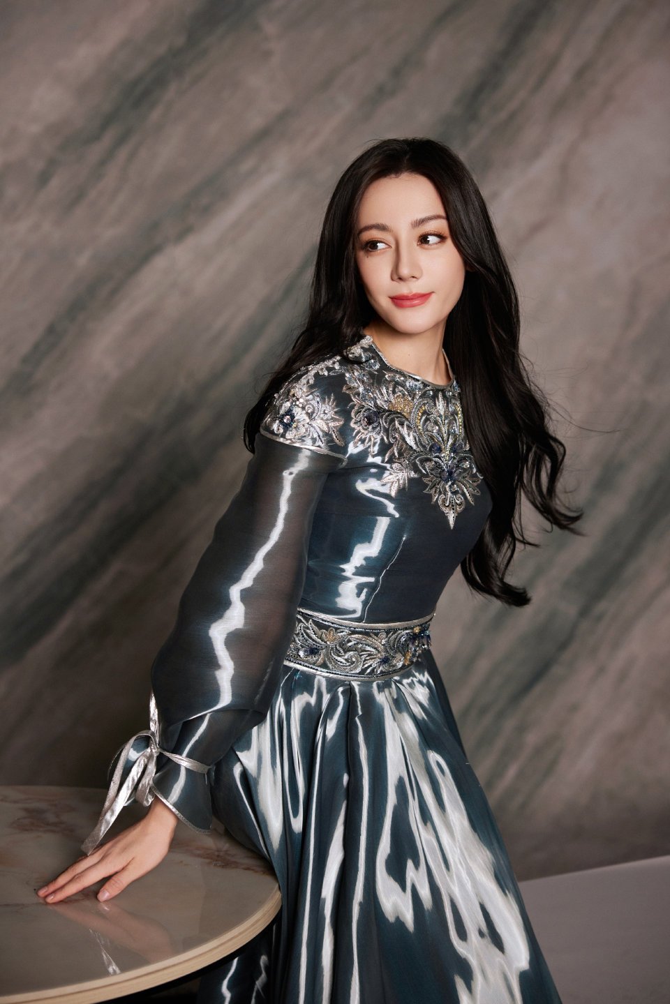 冠珠瓷砖全球品牌代言人迪丽热巴全球品牌代言人迪丽热巴太美啦！ ​​​