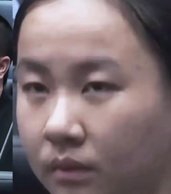 明家犯罪集团受审听判死刑时，脸上毫无波动。他们眼神满是狠戾，没有半分惧意，冰冷得