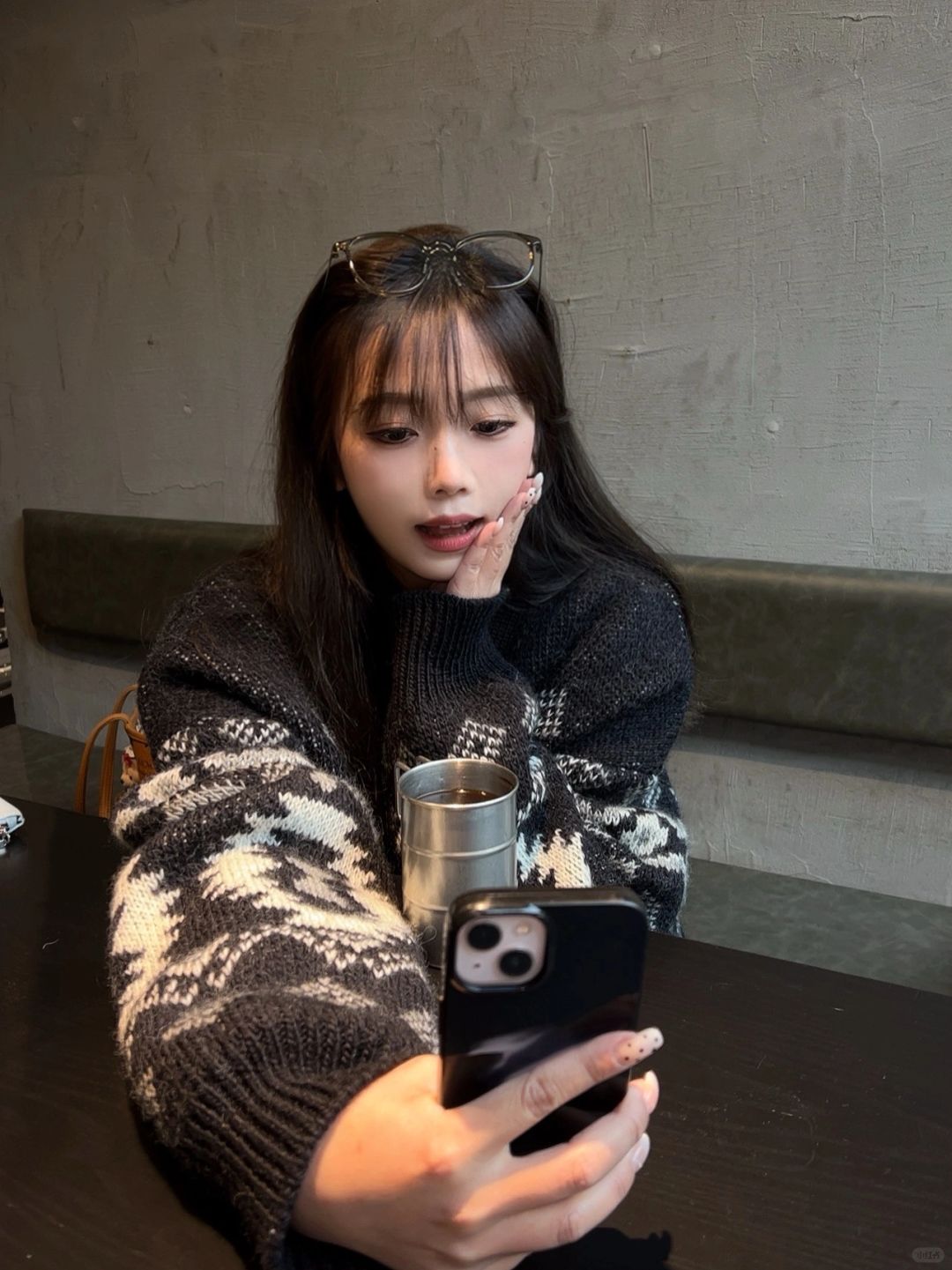 跟着韩女学拍照🤳