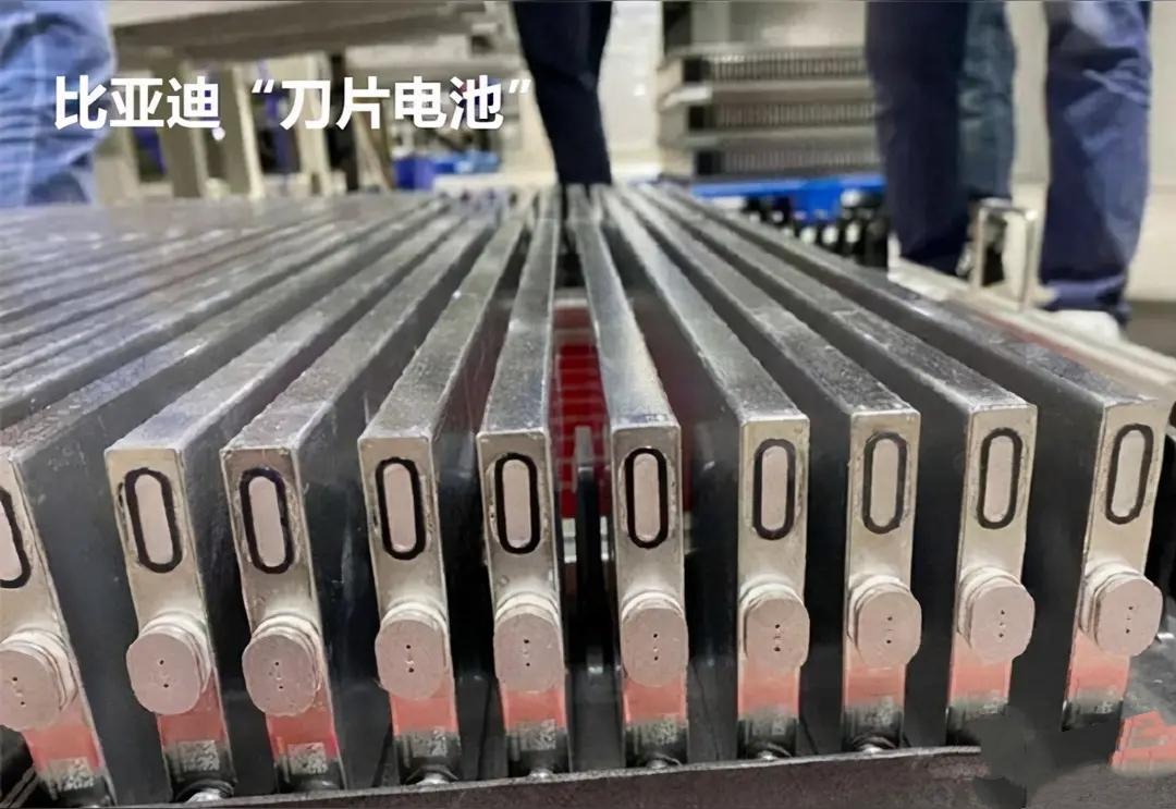 比亚迪将于2026年3月5日召开“颠覆性技术发布会”，预计发布第二代刀片电池。其