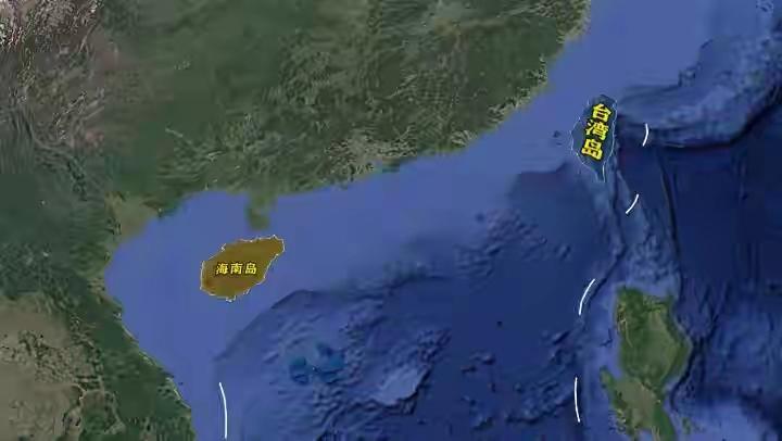 海南封关，首先感到压力的，不是香港，不是澳门，也不是新加坡，而是台湾！
 
其实