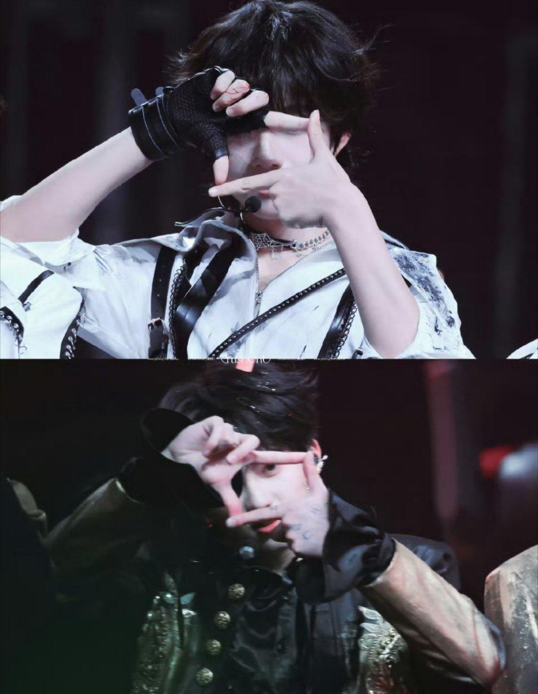 王橹杰和穆祉丞的同款手势来了，一黑一白，一起比起来了照相机拍照手势，你想被定格住