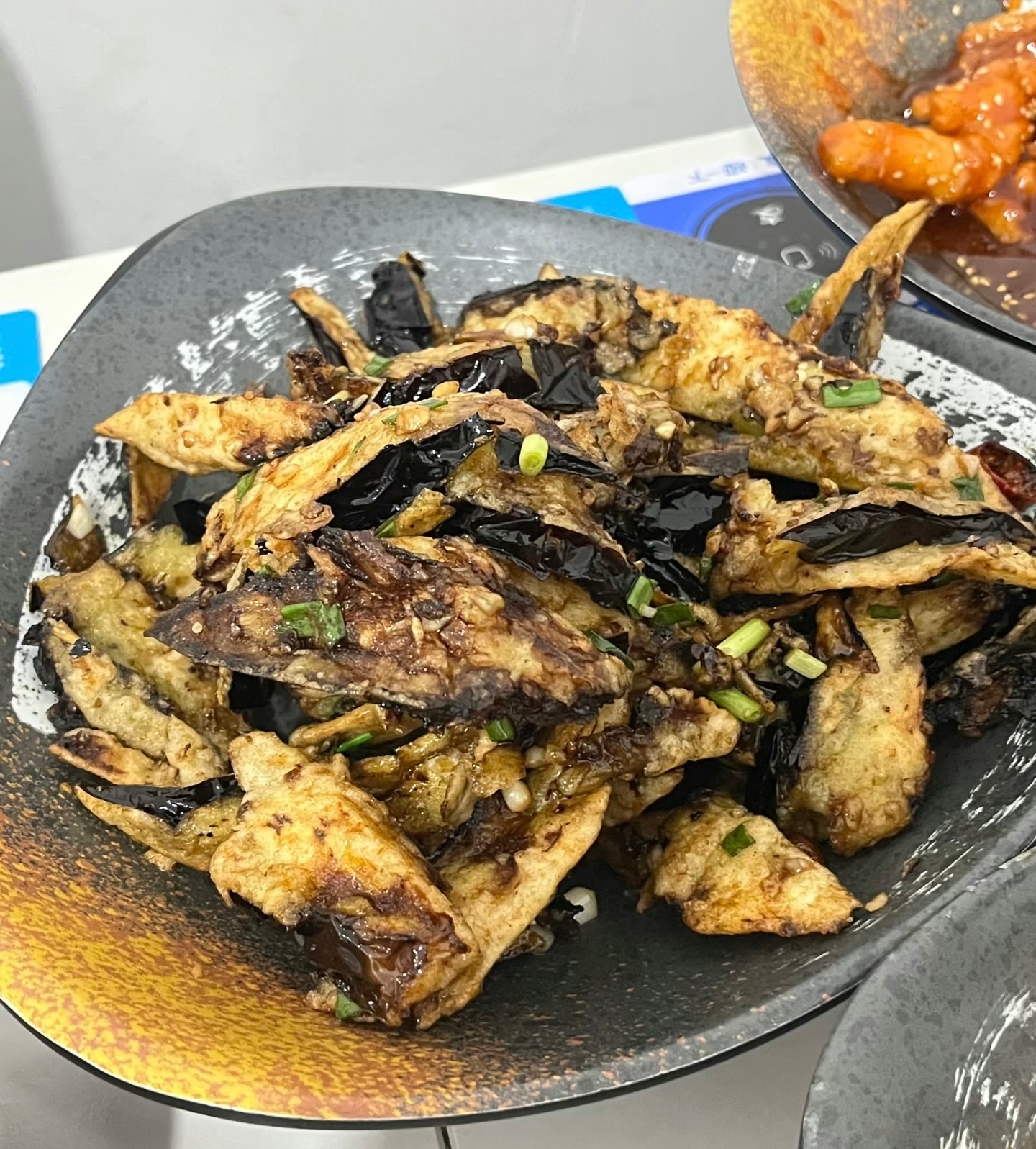 原来学校食堂是隐藏的米其林米其林食堂我说吃就吃了 进食五星级菜品只是我的日常～ 