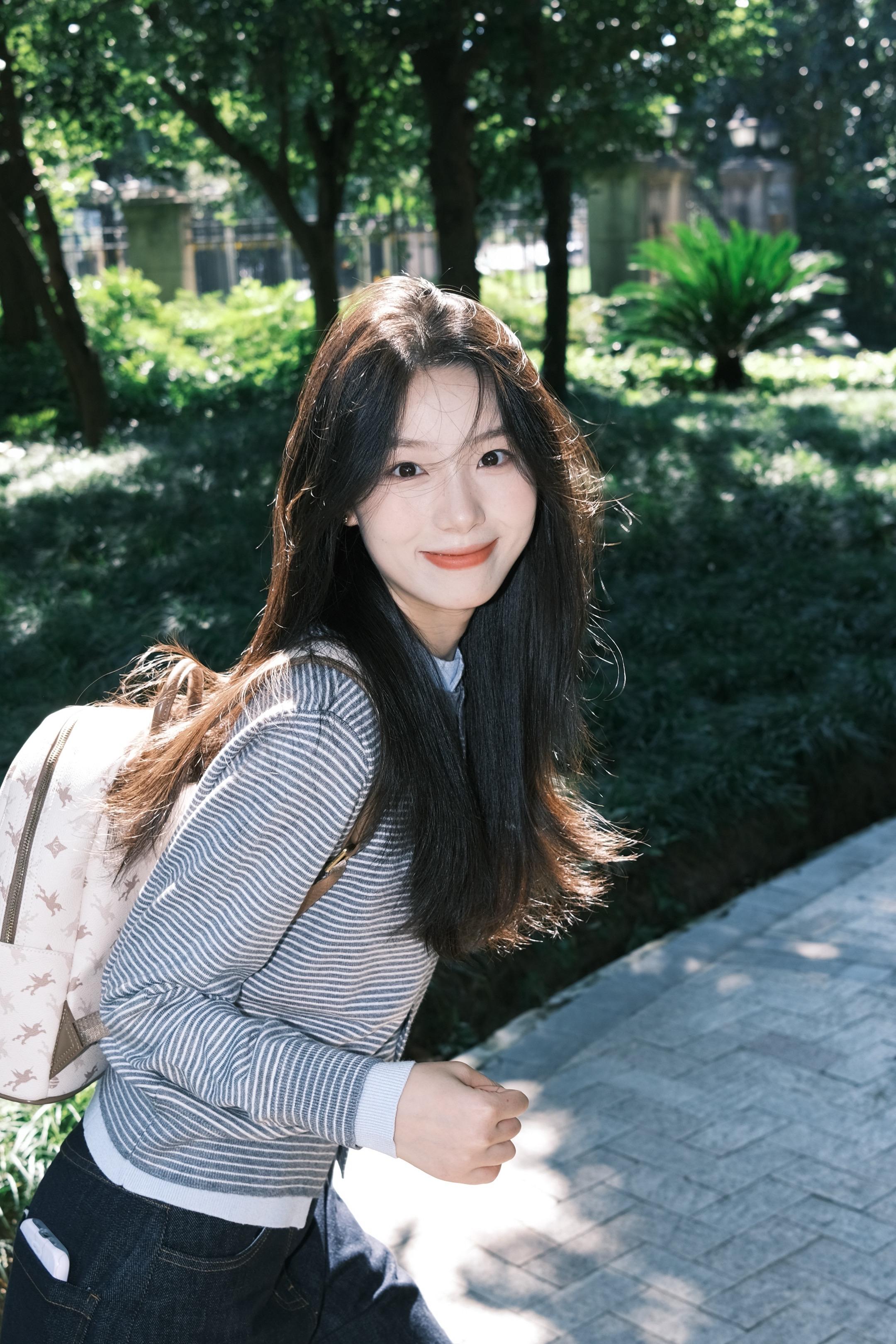 Hey！my girl请你再靠近我一点点。     📷