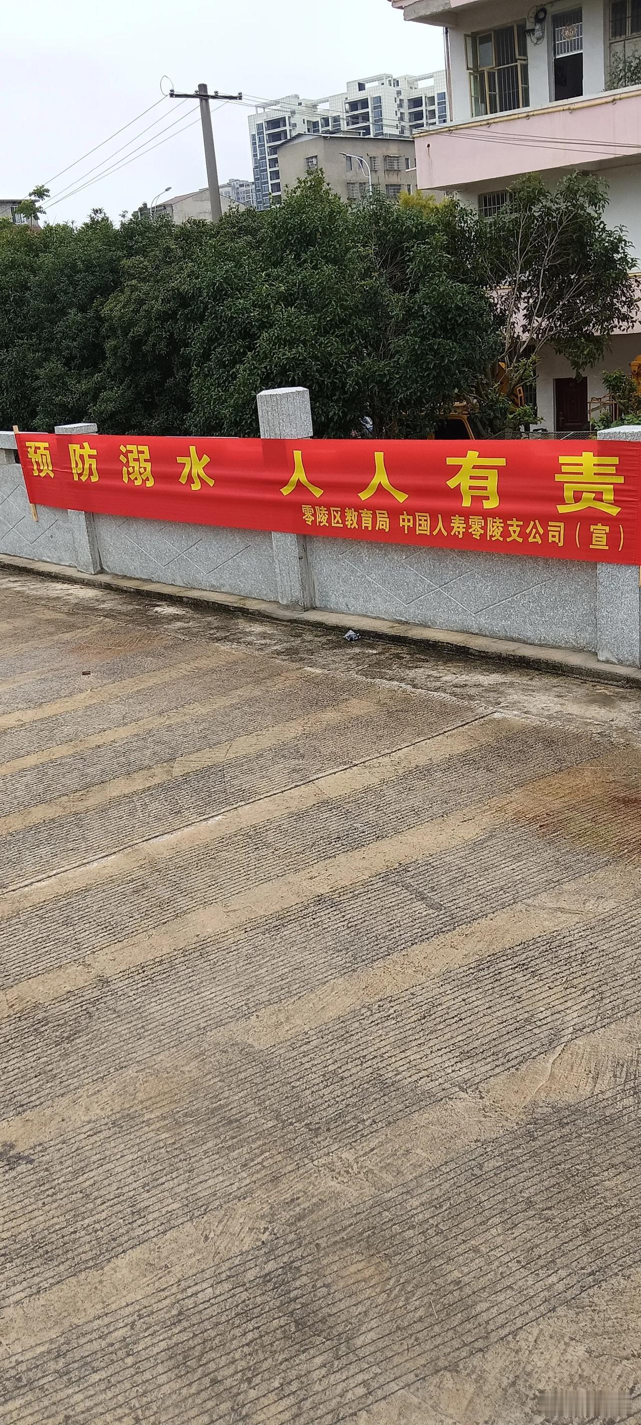 关于用AI填报高考志愿的个人看法：每年高考放榜后，千万家庭都会陷入志愿填报的焦虑