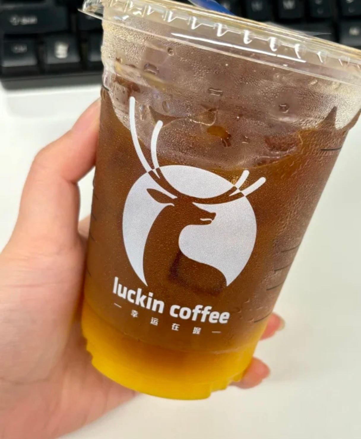 咖啡 缺铁性贫血此时一个贫血且爱喝咖啡的人轻轻碎了...我仅仅是想提神[裂开] 