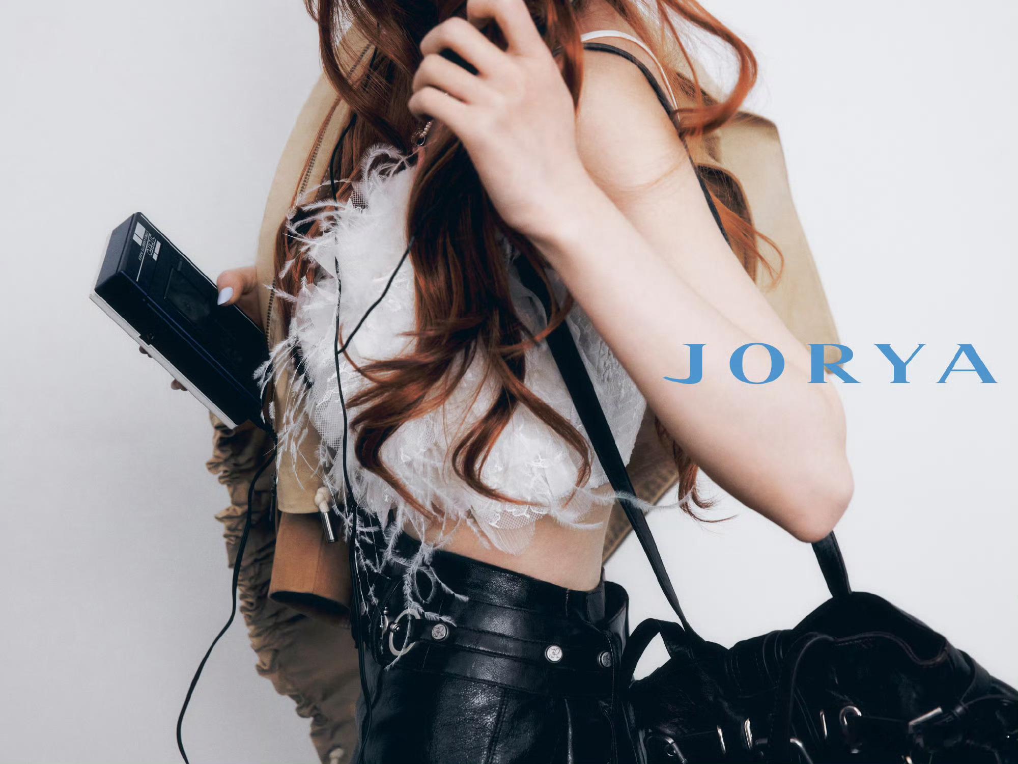 赵露思最新代言大片预热