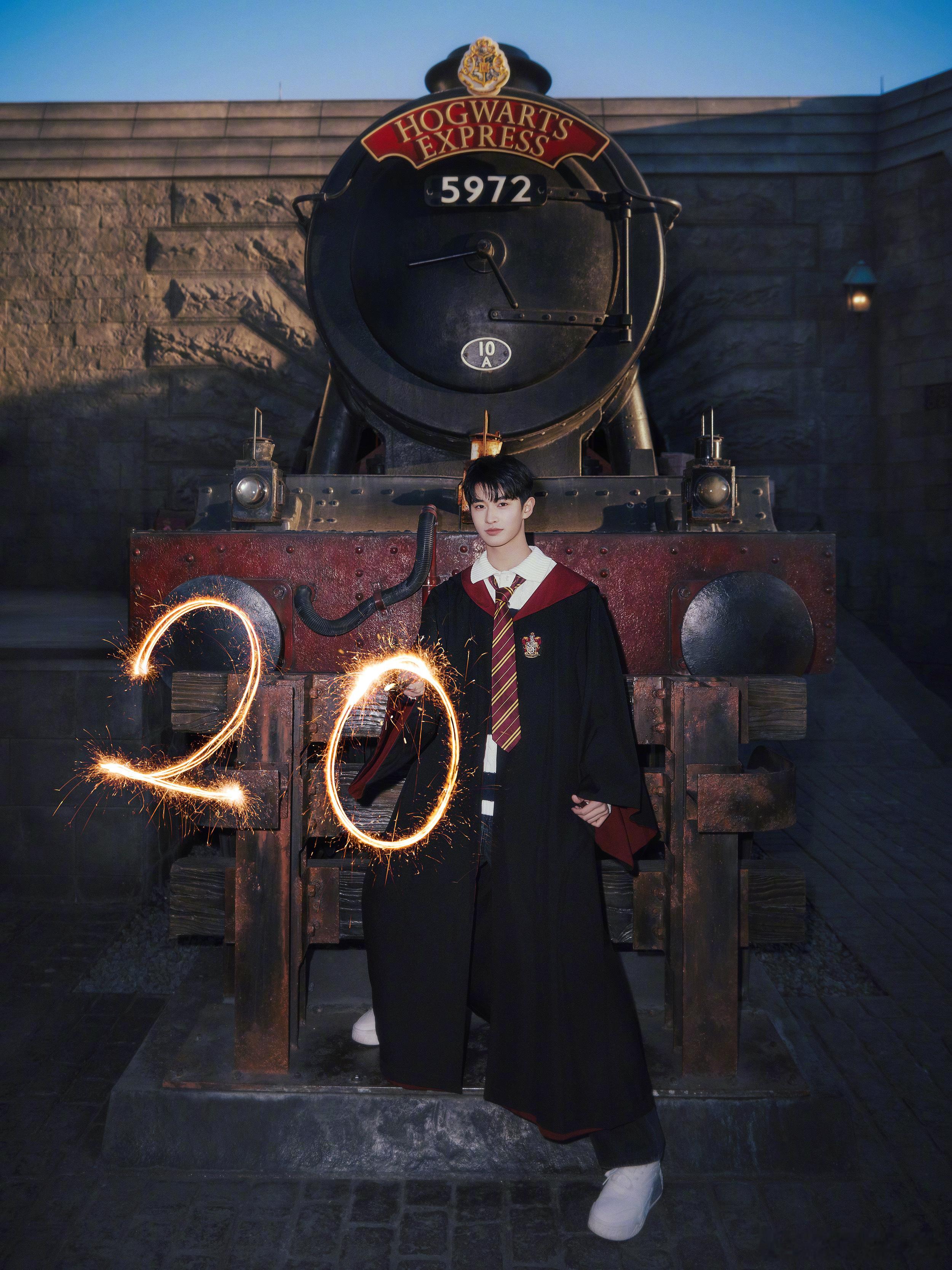 ㊗️少年感和智性美并存的20岁生日快乐🎂从当初的艺考三校第一，到今年作品首播，