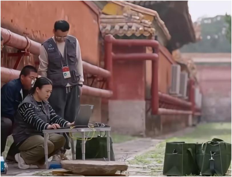 故宫地下竟藏着15公里暗沟，这冷知识太绝了！近期工程师张伟团队探测发现，这条暗沟