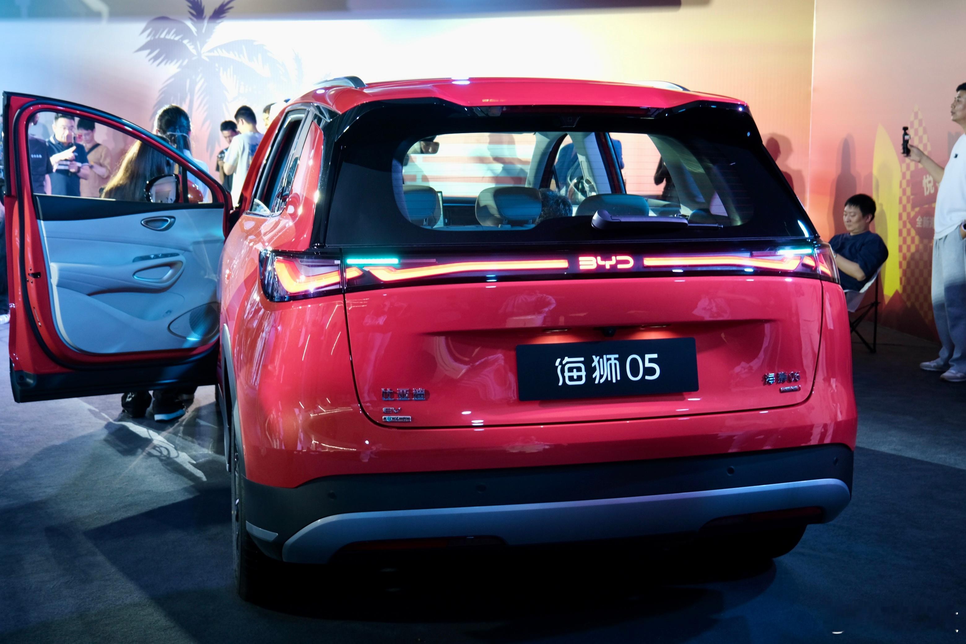 重塑A级SUV价值新标杆！比亚迪全新海狮05 DM-i/海狮05 EV正式上市4