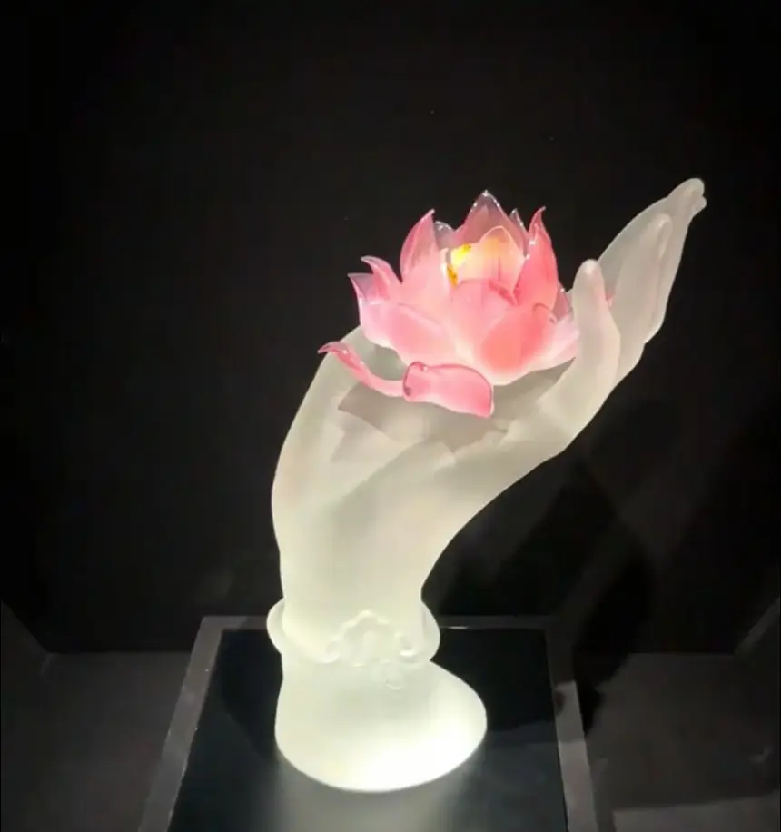 在这个筹码换筹码的时代请你不断精进自己 拿你有的换你想要的