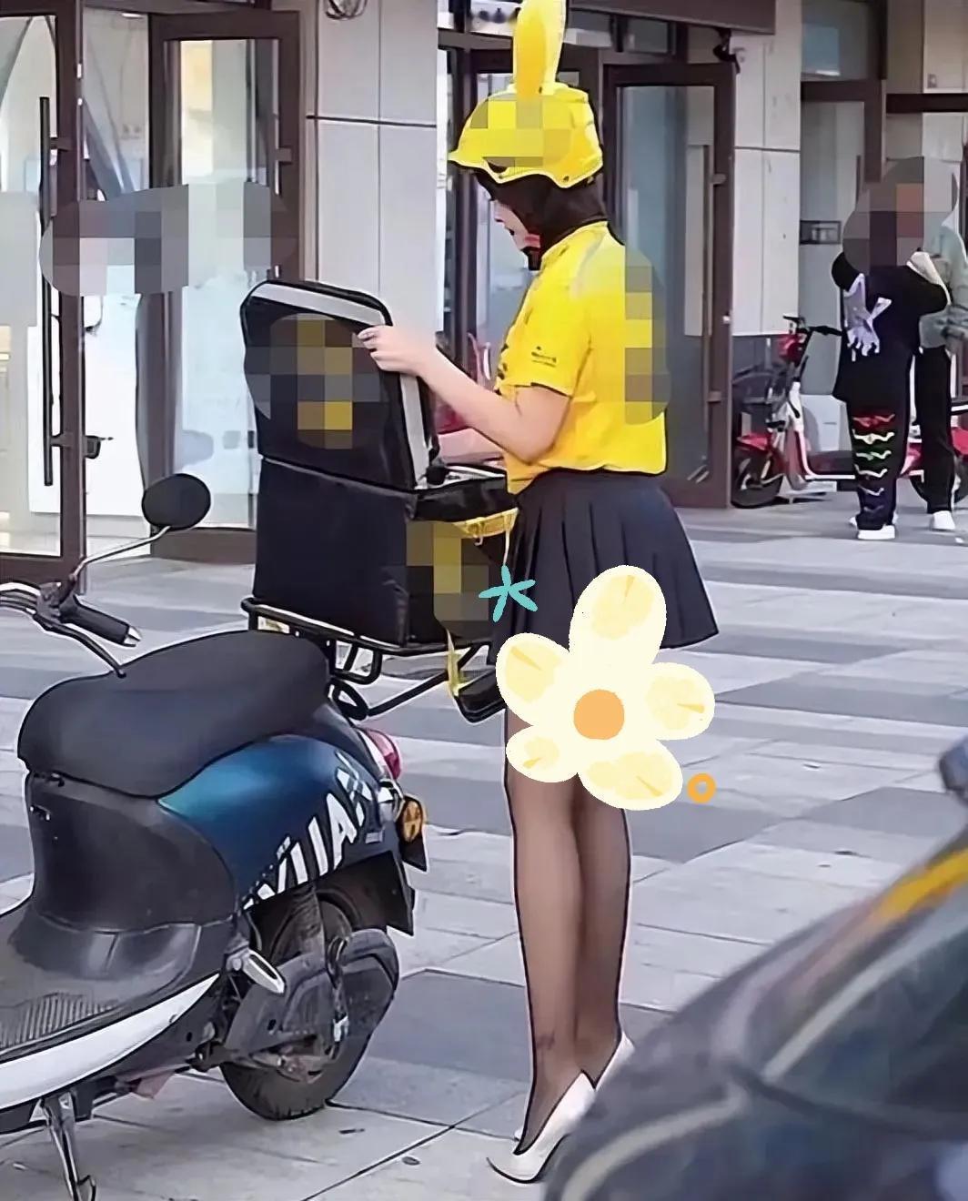 #每天送外卖送十几个小时不辛苦吗?#有钱赚就不辛苦