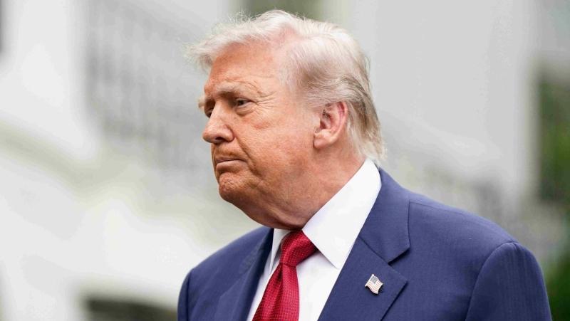 特朗普5月15日在空军一号上接受采访时，突然翻脸了。

他说，自己本来不赞成跟伊