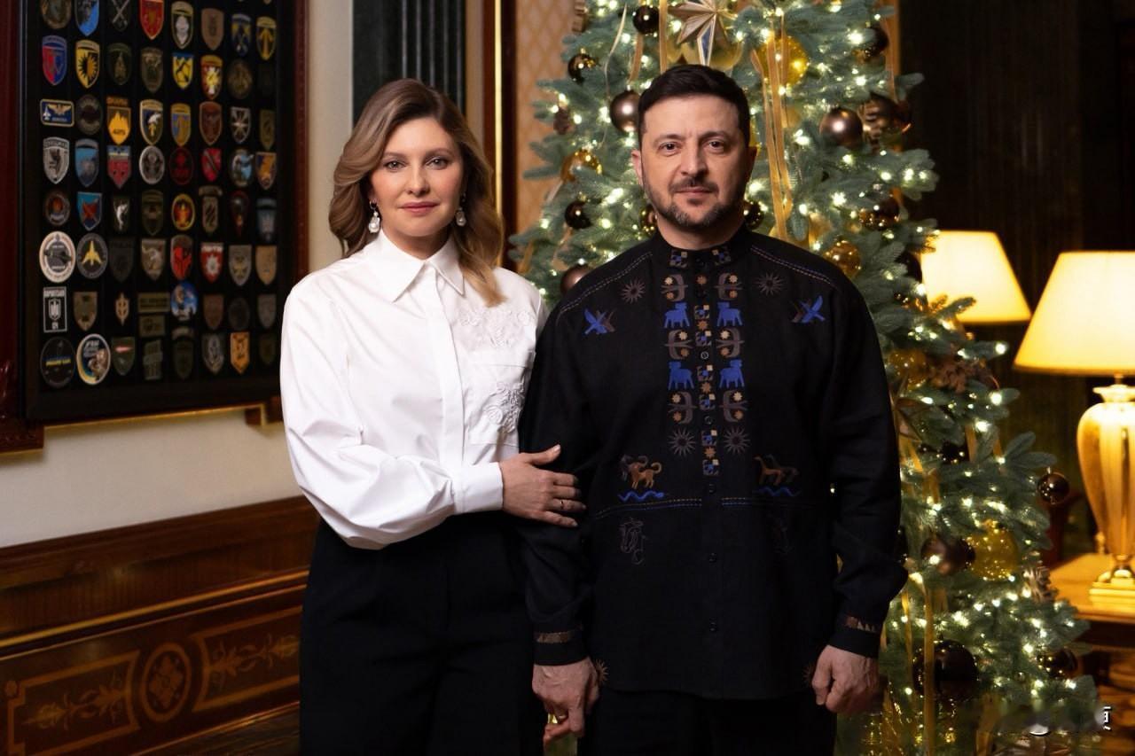 泽连斯基向乌克兰人民祝贺新年：我们信仰和平，我们为和平而战，我们为和平而努力