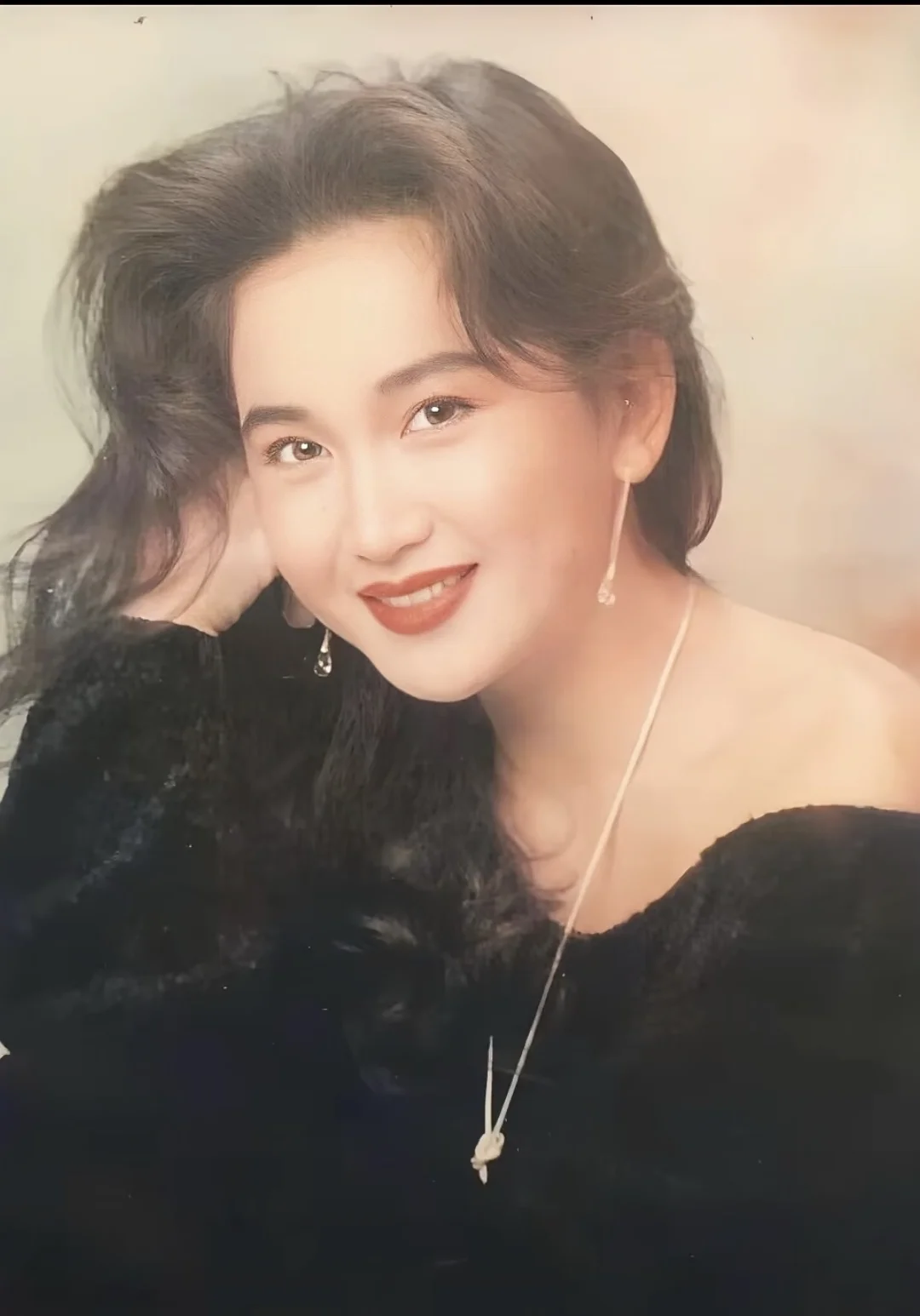 温碧霞颜值被严重低估的大美人