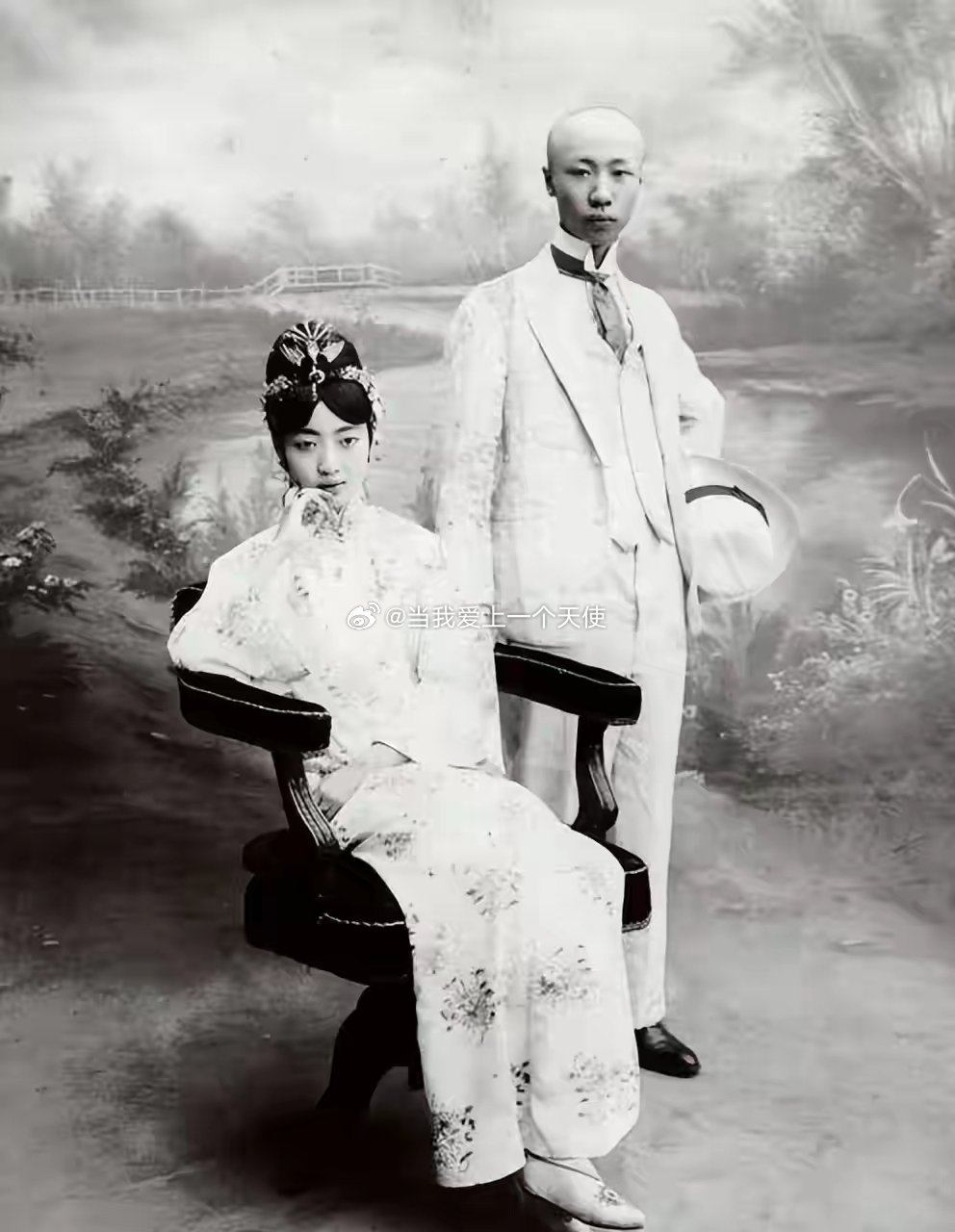 末代皇后婉容绝版私房照：16岁当皇后，39岁去世作为皇后遗体却被随意掩埋 