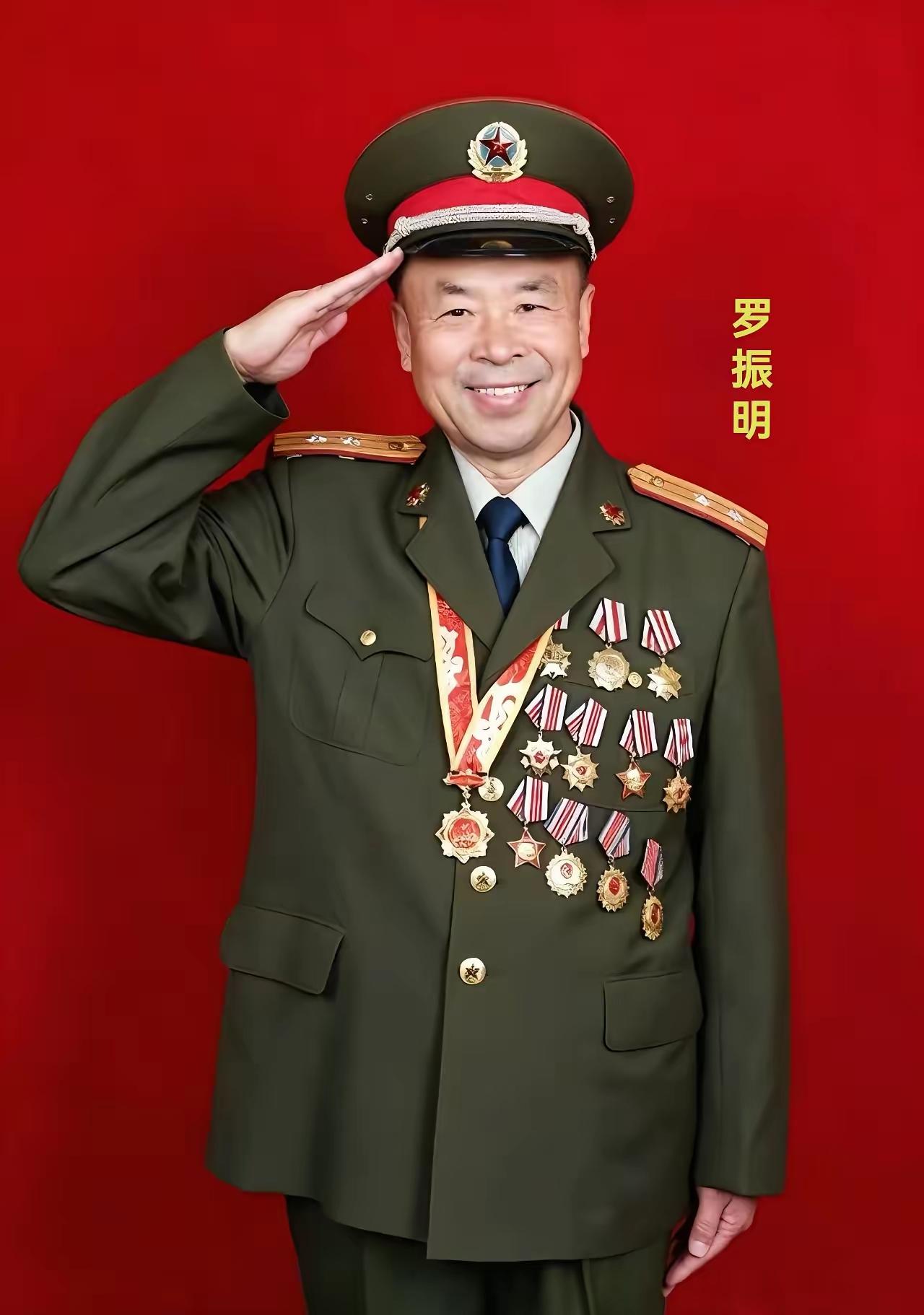 这位就是广西边防五师赫赫有名，令越军特工闻风丧胆的侦察连连长罗振明，从军驰骋南疆