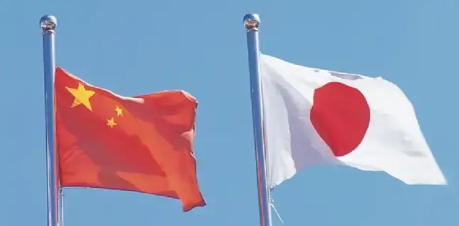 万万没想到
很多人以为，全世界盼着中日开战，是因为他们想看热闹、捡便宜。错了！真