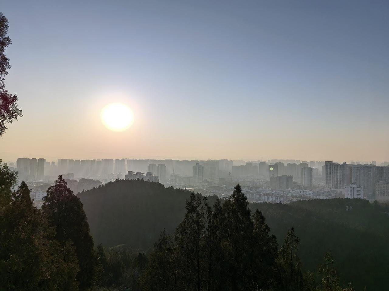 20260102，让所有美好遇见，让诗意与烟火并存，让浪漫与现实交织，这便是生活