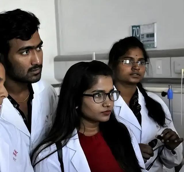 印度反华势力正在觊觎中国高校？这几年在华的印度留学生数量涨得有点离谱，不是说留学