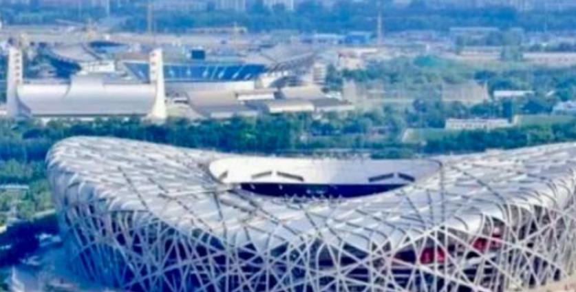 拆除“鸟巢”？2003年开工的鸟巢，耗资22.67亿，位于北京的黄金地段，每年的