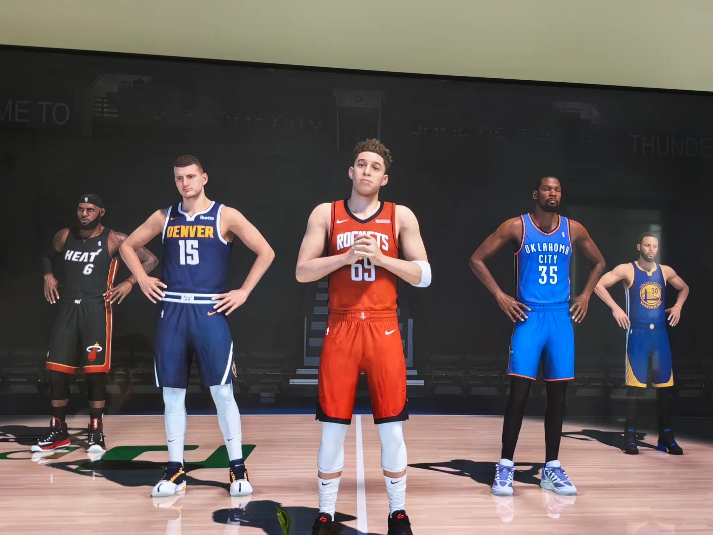 新年2K新节奏【游戏×说唱重磅联动！派克特为NBA2K26打造新年BGM】💥 