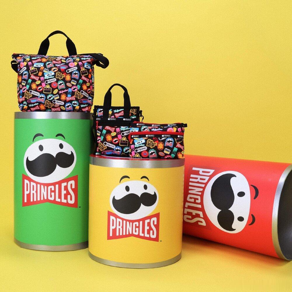 【LeSportsac × 品客推出联名系列】LeSportsac 与薯片品牌 